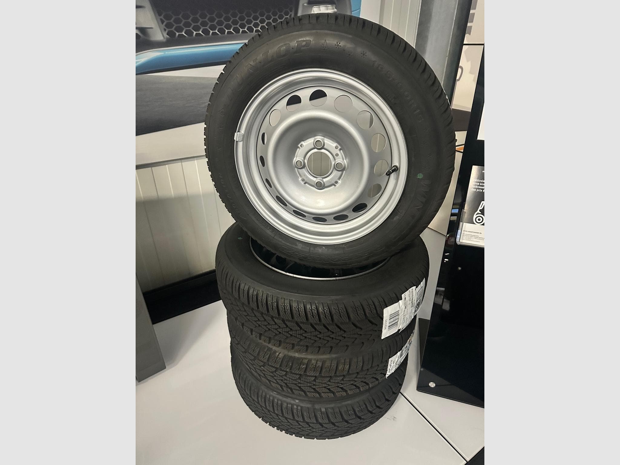 Jantes acier + Pneus – 15" - Photo 1