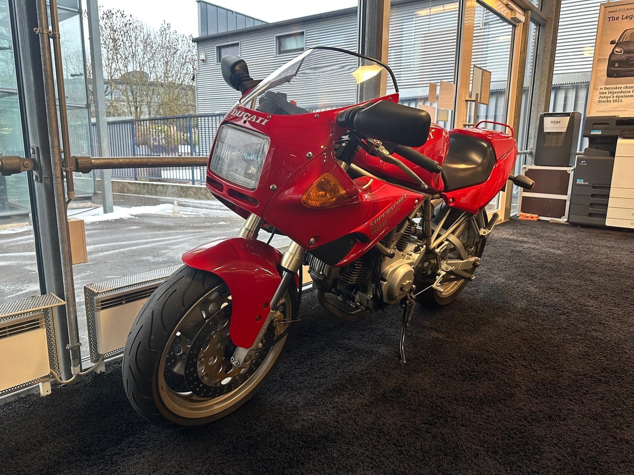 Ducati SS 600 Nuda (1995) - Photo 2