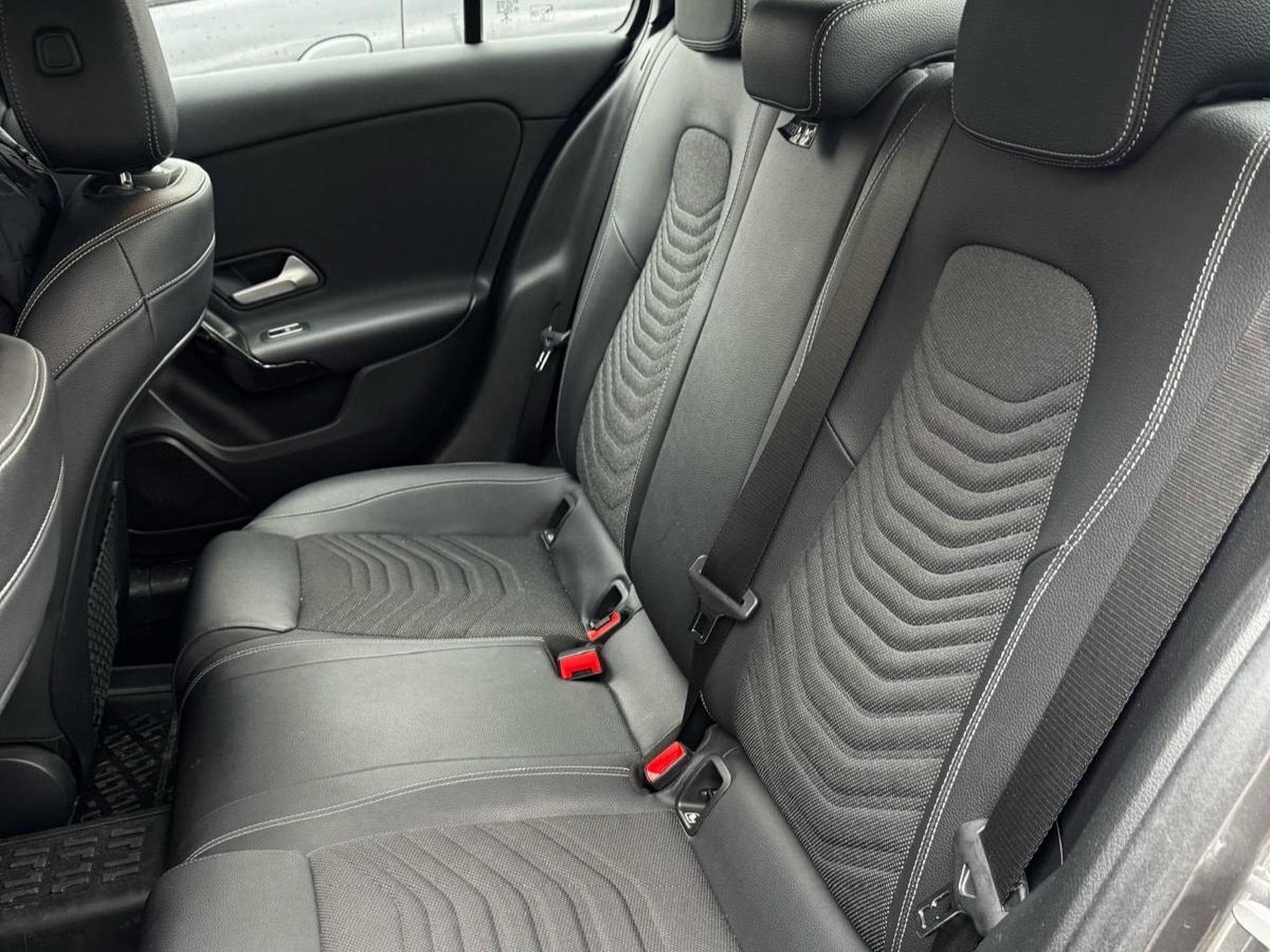 Mercedes A 180 Business Solution 7G-TRONIC (2020) - Photo 10