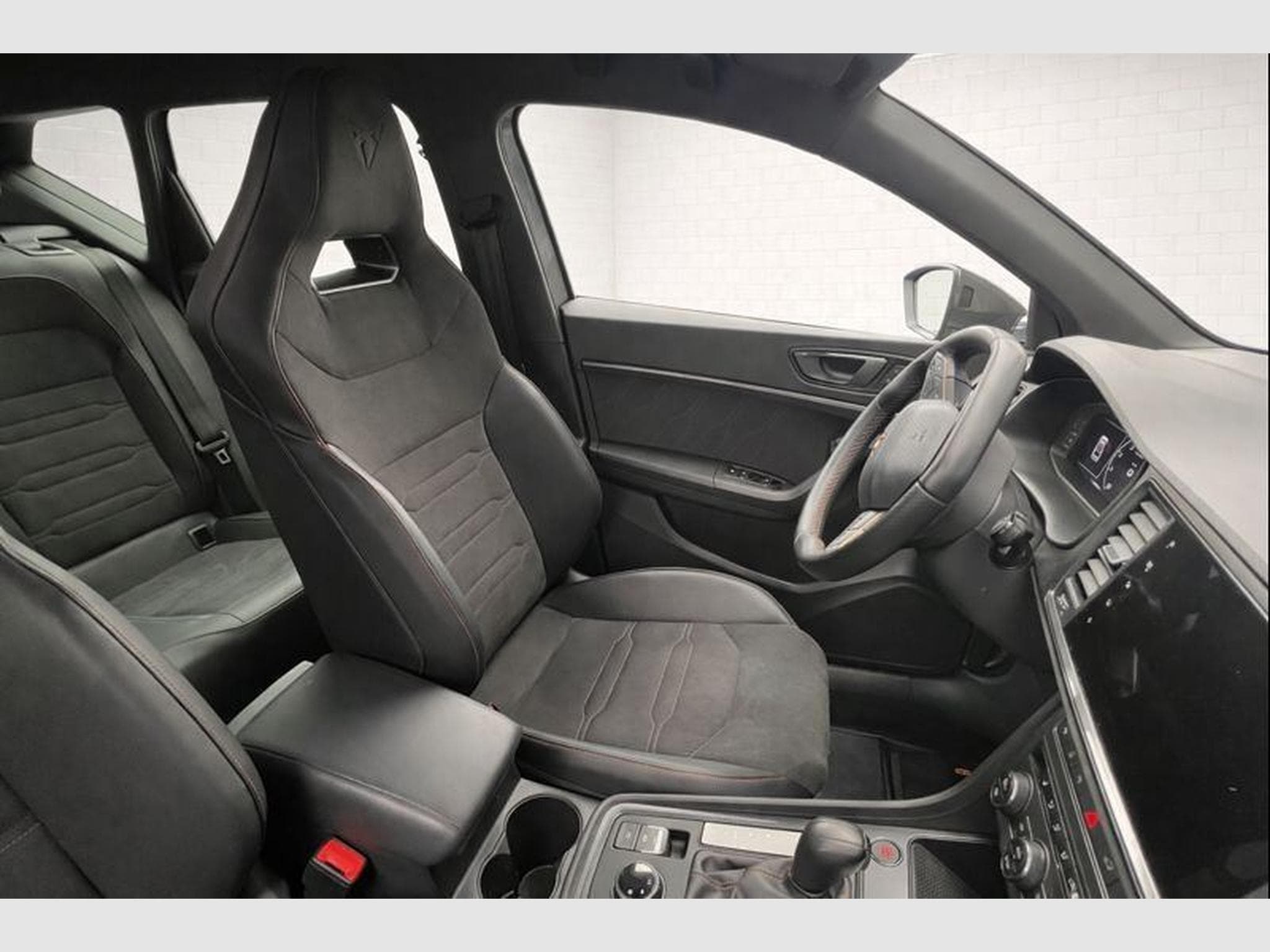 Cupra Ateca 1.5TSI 150cv DSG7 (2024) - Photo 4