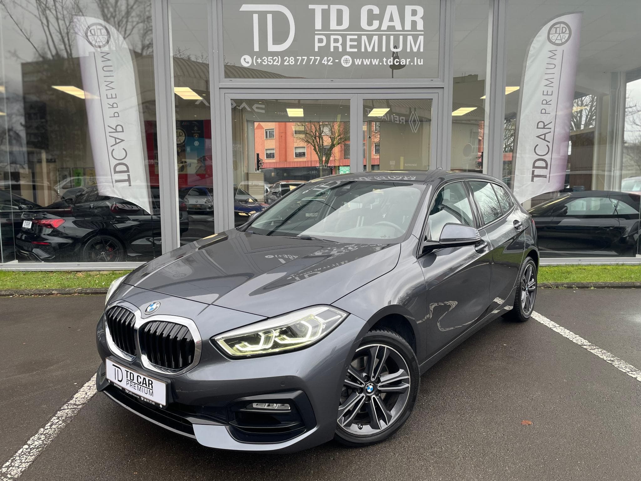 BMW 118 1.5l 140 Sportline Auto (2020) - Photo 1