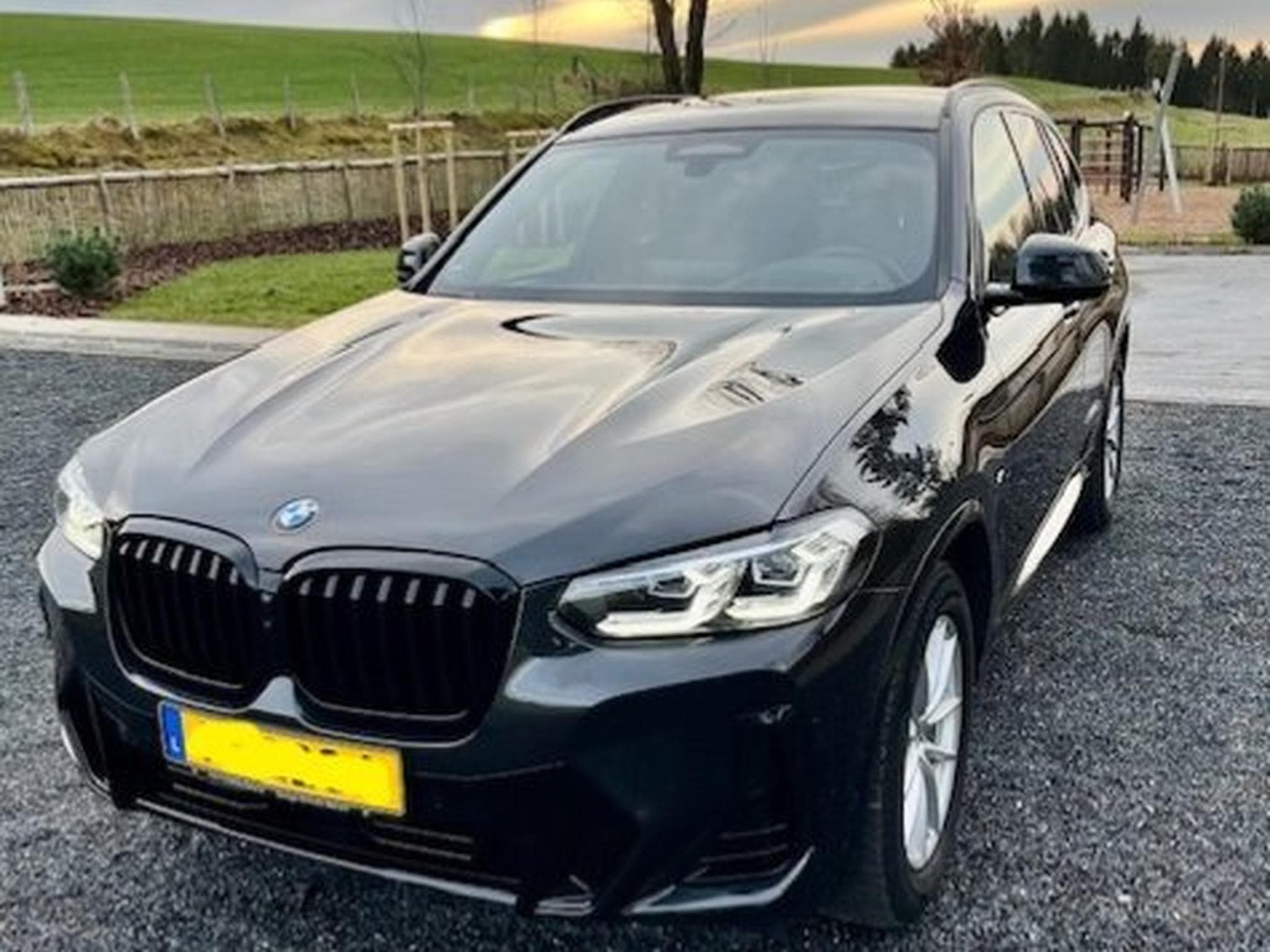 BMW X3 30 i X drive / essence / M-Pack (2023) - Photo 2