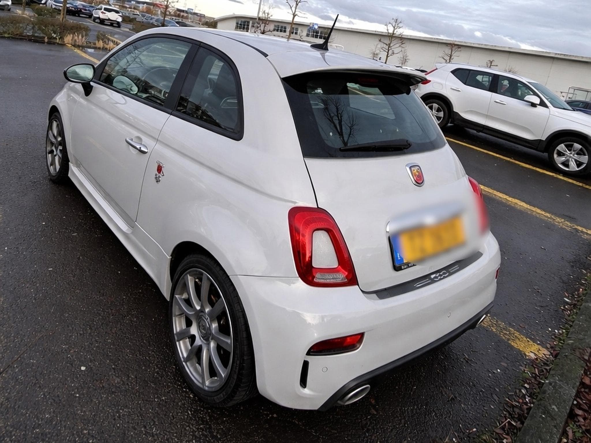 Abarth 500 Abarth 500 1.4 T-Jet (2021) - Photo 2