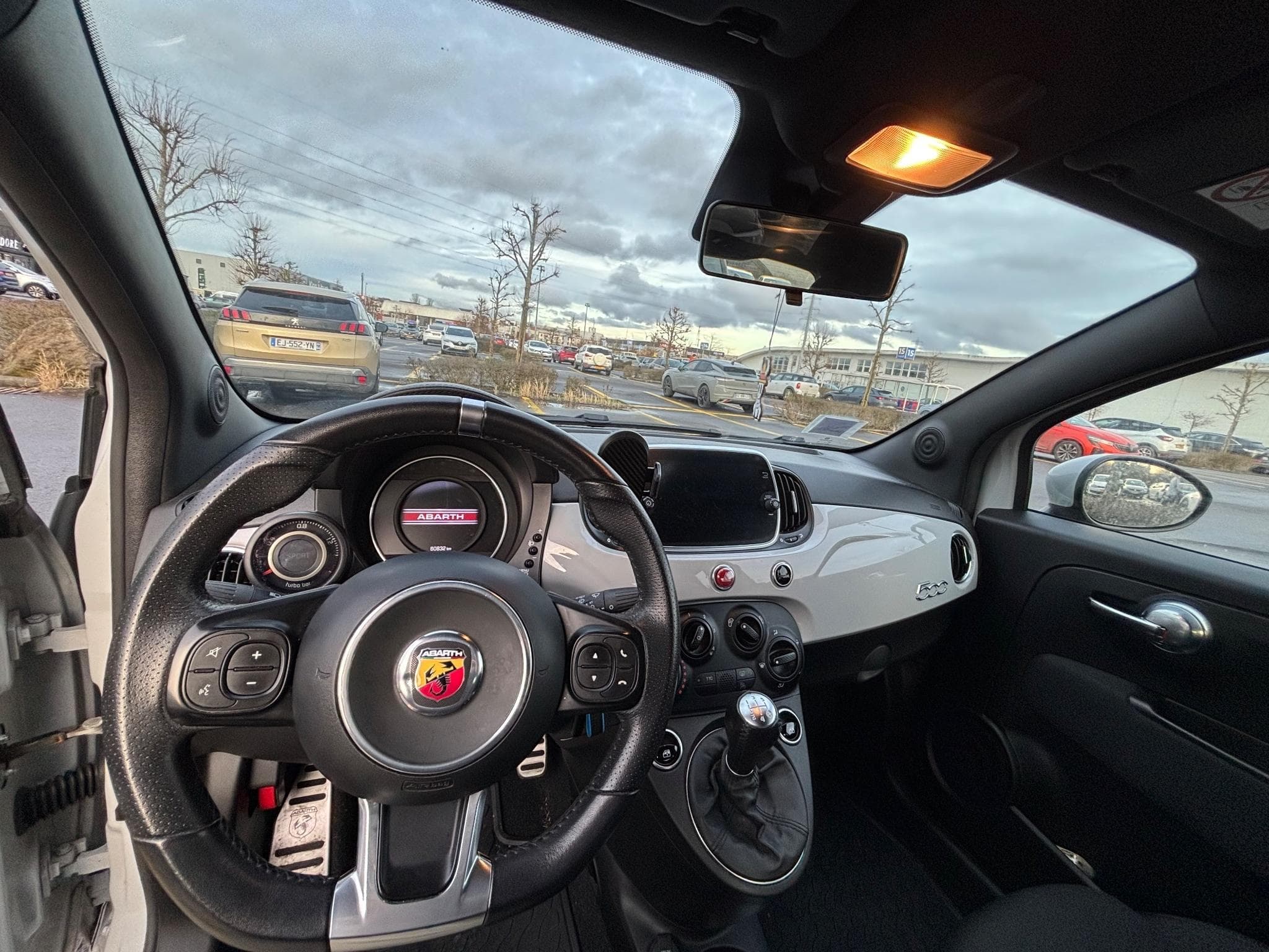Abarth 500 Abarth 500 1.4 T-Jet (2021) - Photo 4