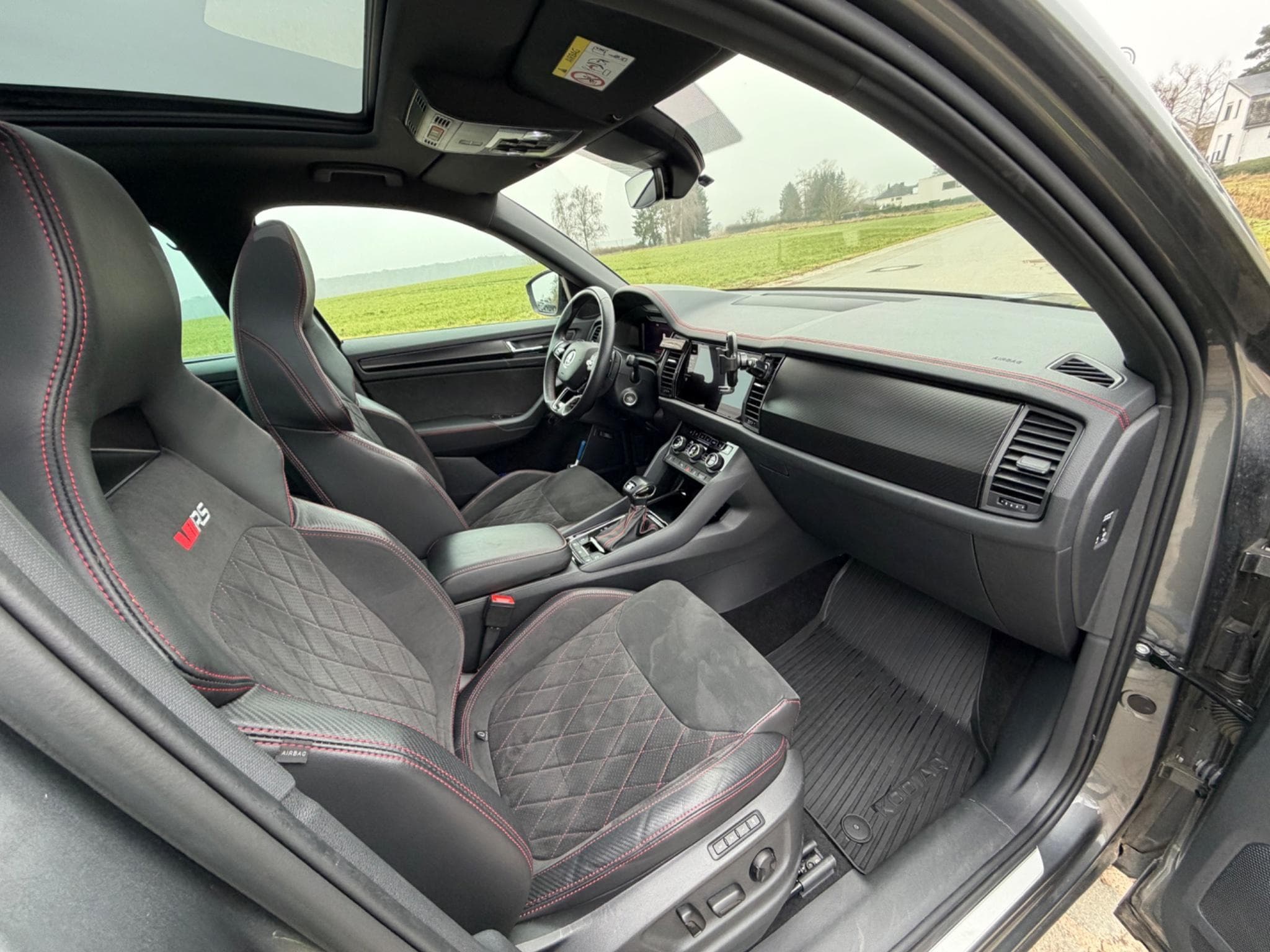 Skoda Kodiaq RS (2022) - Photo 4