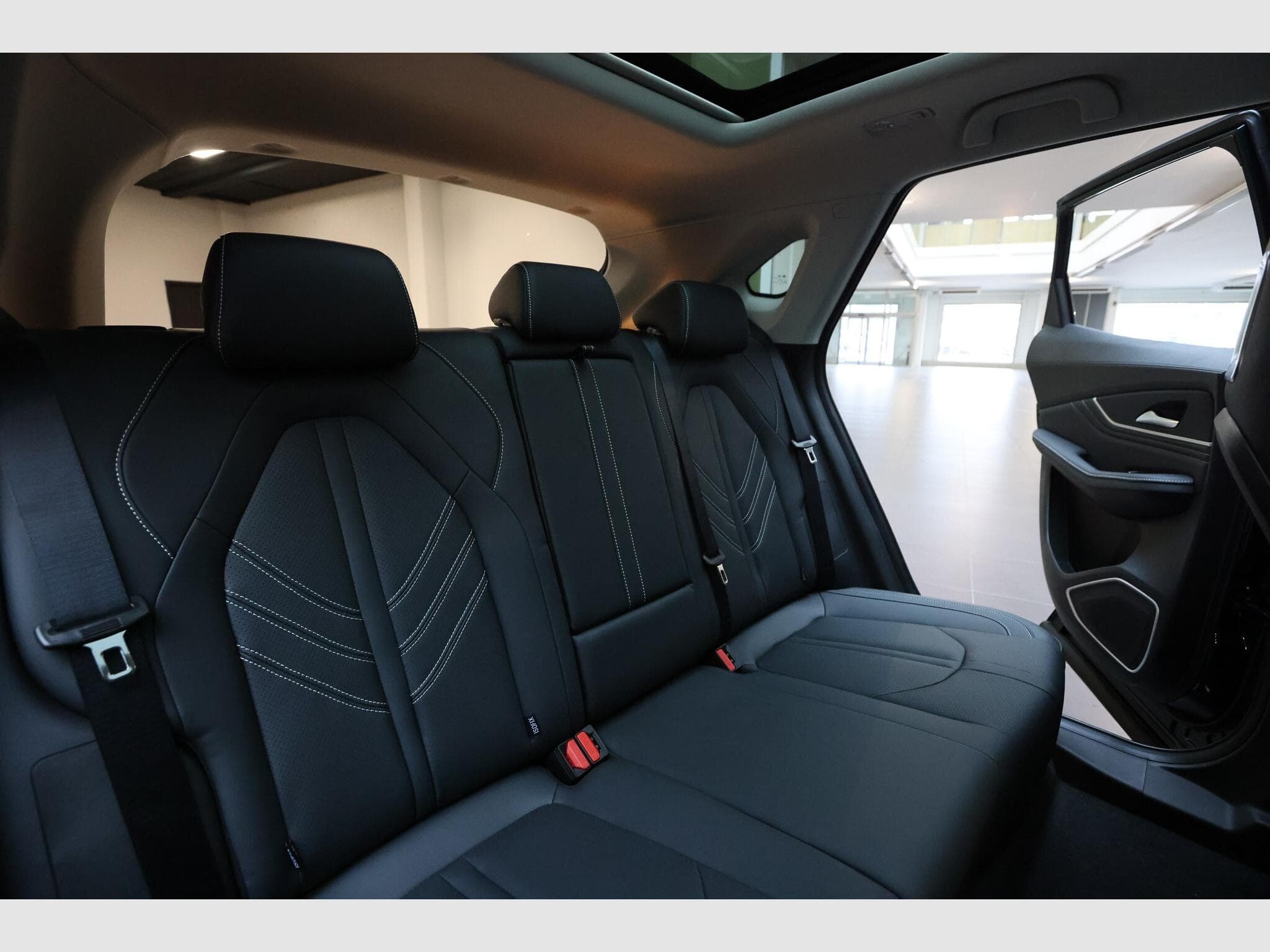 Forthing T5 EVO 1.5 TURBO AUTO FULL OPTIONS (2026) - Photo 15