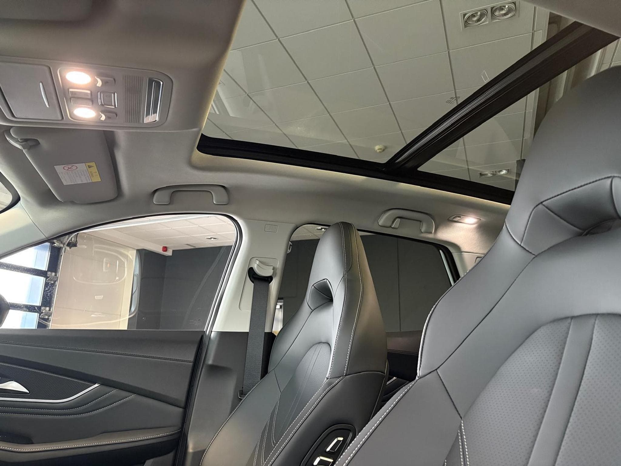 Forthing T5 EVO 1.5 TURBO AUTO FULL OPTIONS (2026) - Photo 10