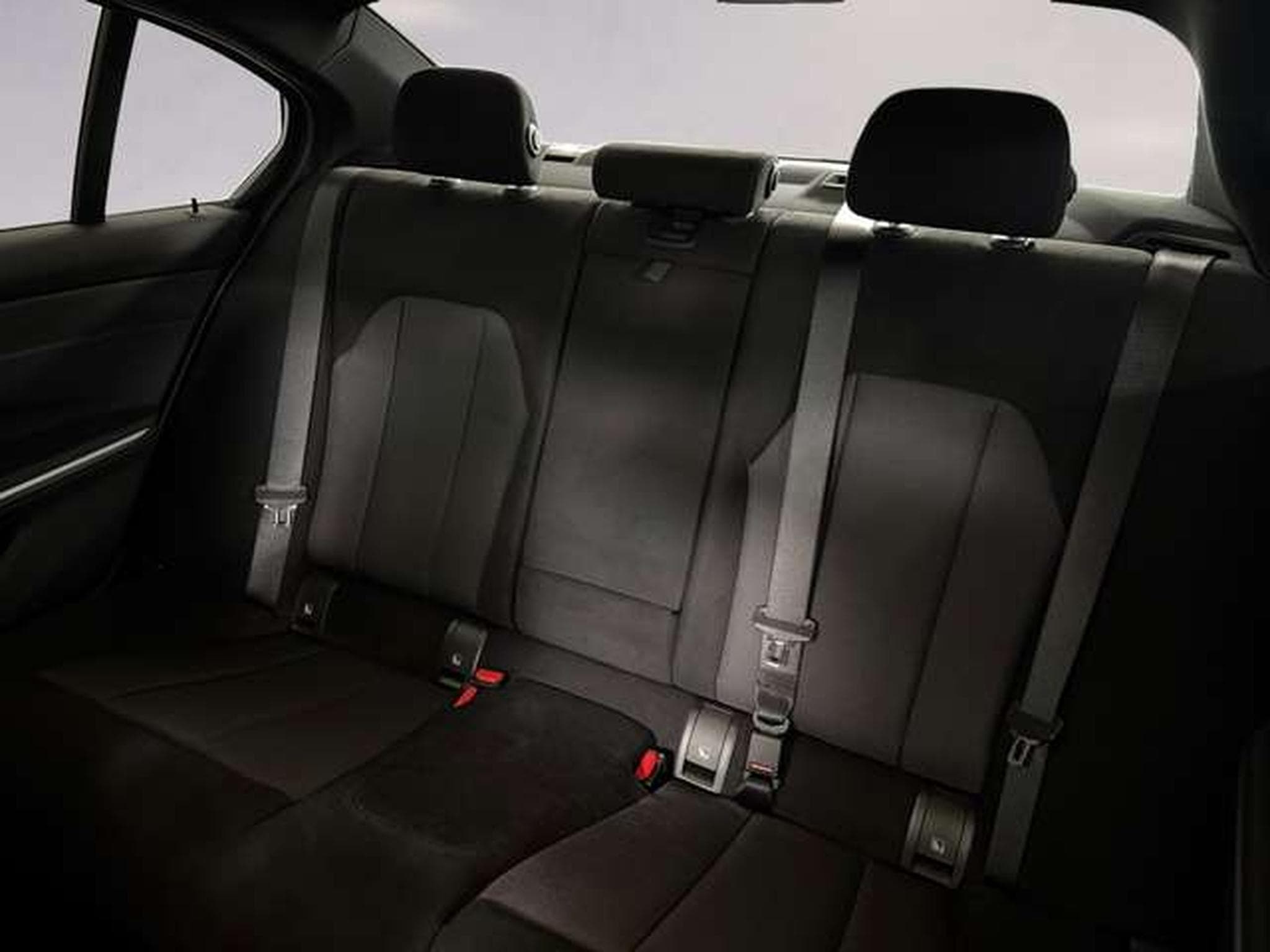 BMW 320 d xDrive HiFi DAB LED GSD RFK (2025) - Photo 10