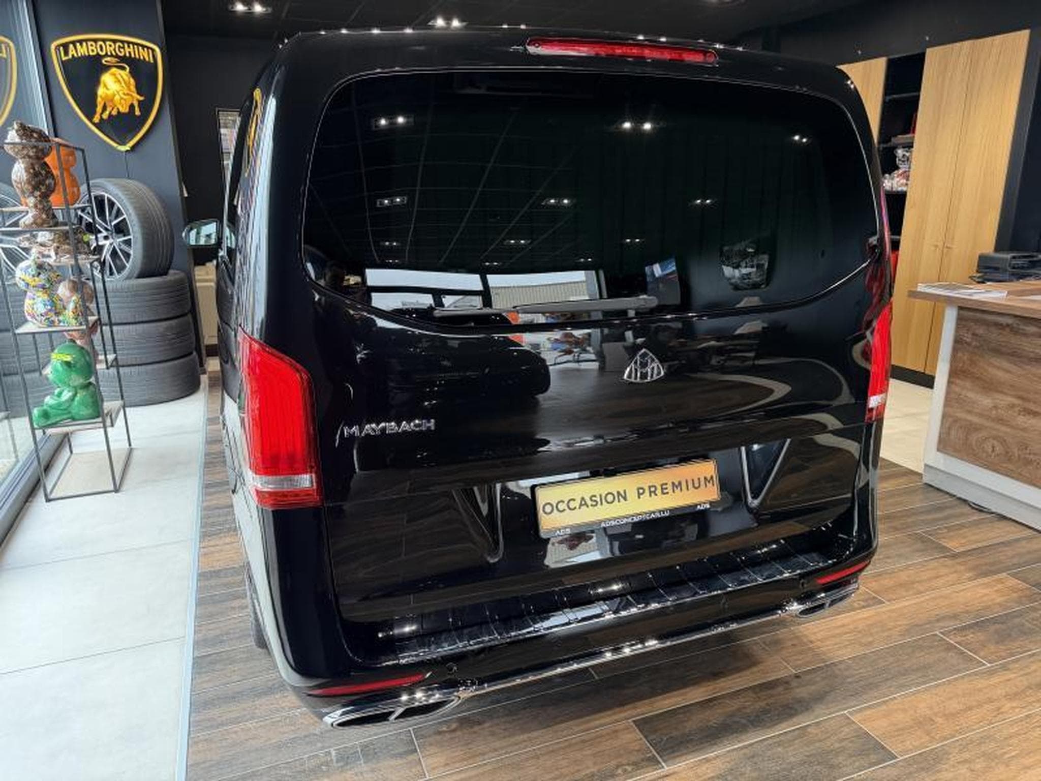 Mercedes Vito Vito VIP CDI extra-long (2023) - Photo 8