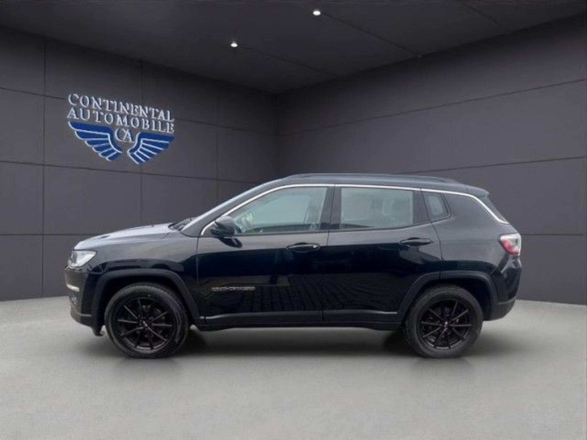 Jeep Compass Compass Longitude SHZ, KLIMA,NAVI,RFK,LH,ESP,GRA (2019) - Photo 3