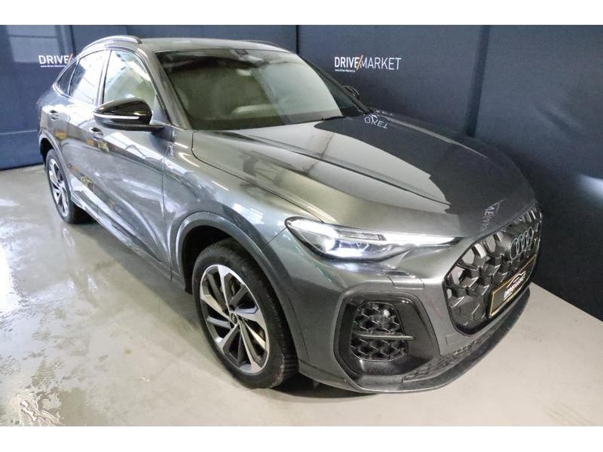 Audi Q5 Sportback S line (2026) - Photo 20