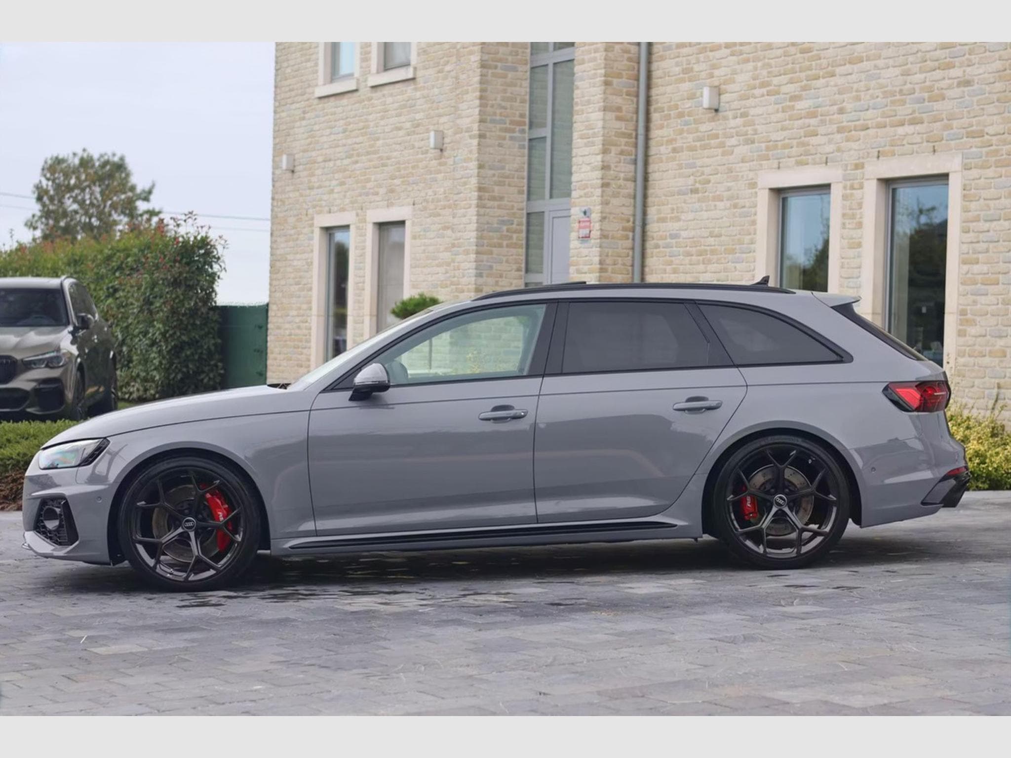 Audi RS4 Competition PLUS (2023) - Photo 5