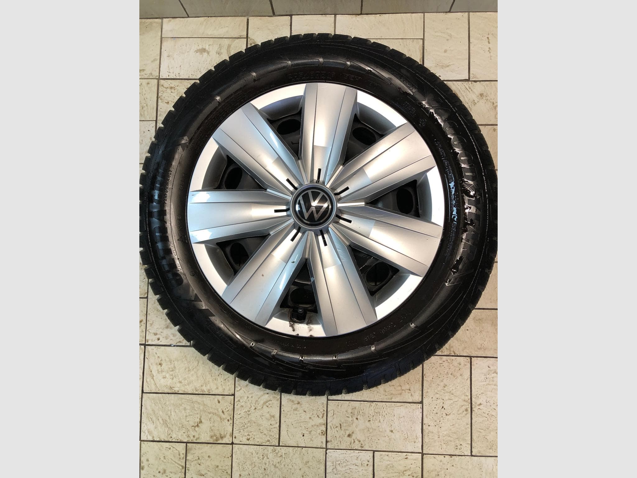 Jantes acier + Pneus – 16" - Photo 1
