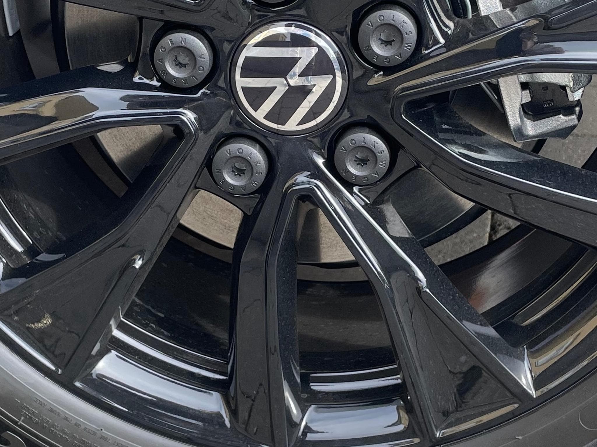 VW T7 Special Edition (2024) - Photo 8