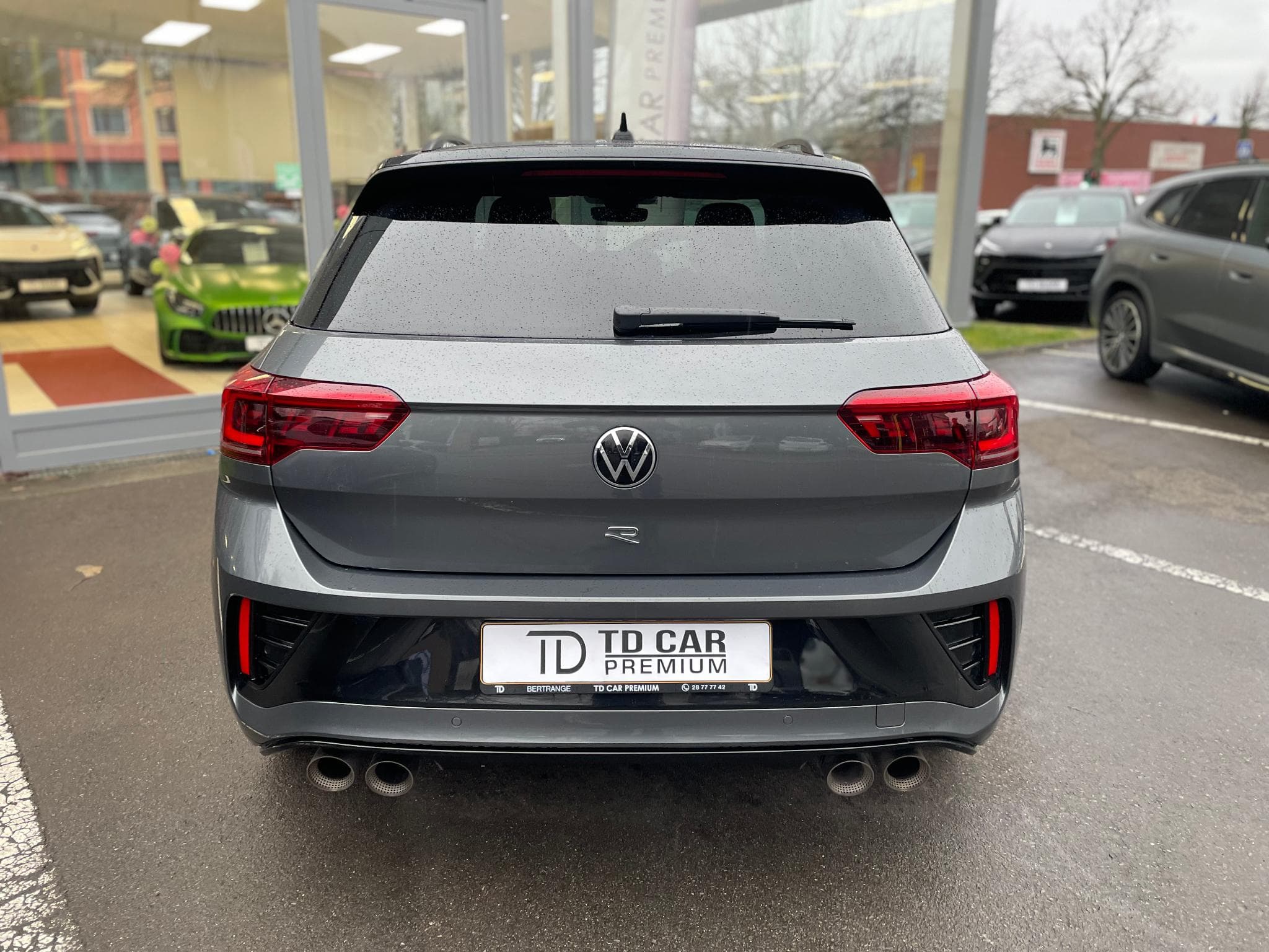 VW T-Roc 2.0 TSI R 4Motion DSG Akrapovic (2023) - Photo 15