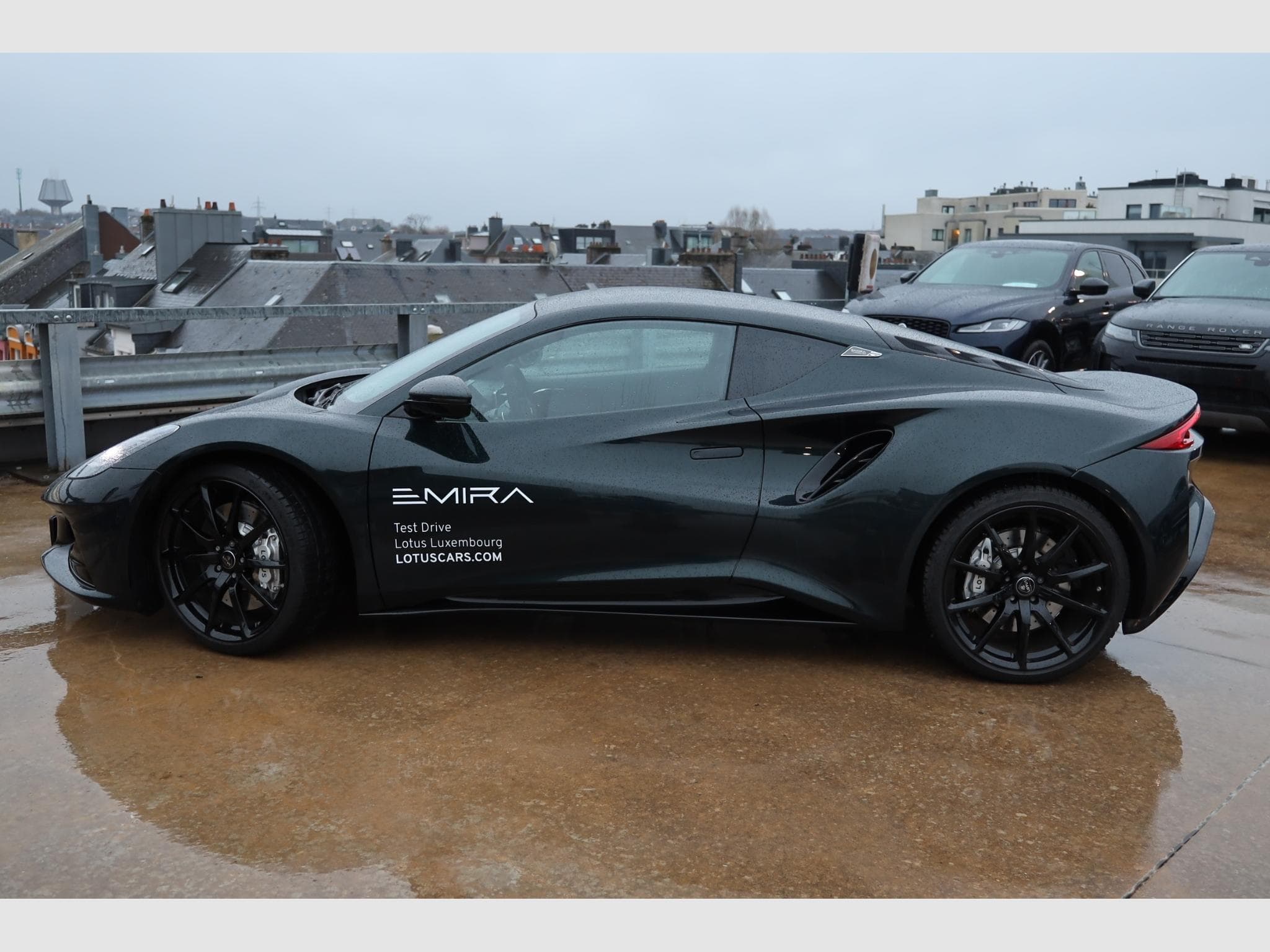 Lotus Emira Turbo SE (2025) - Photo 6