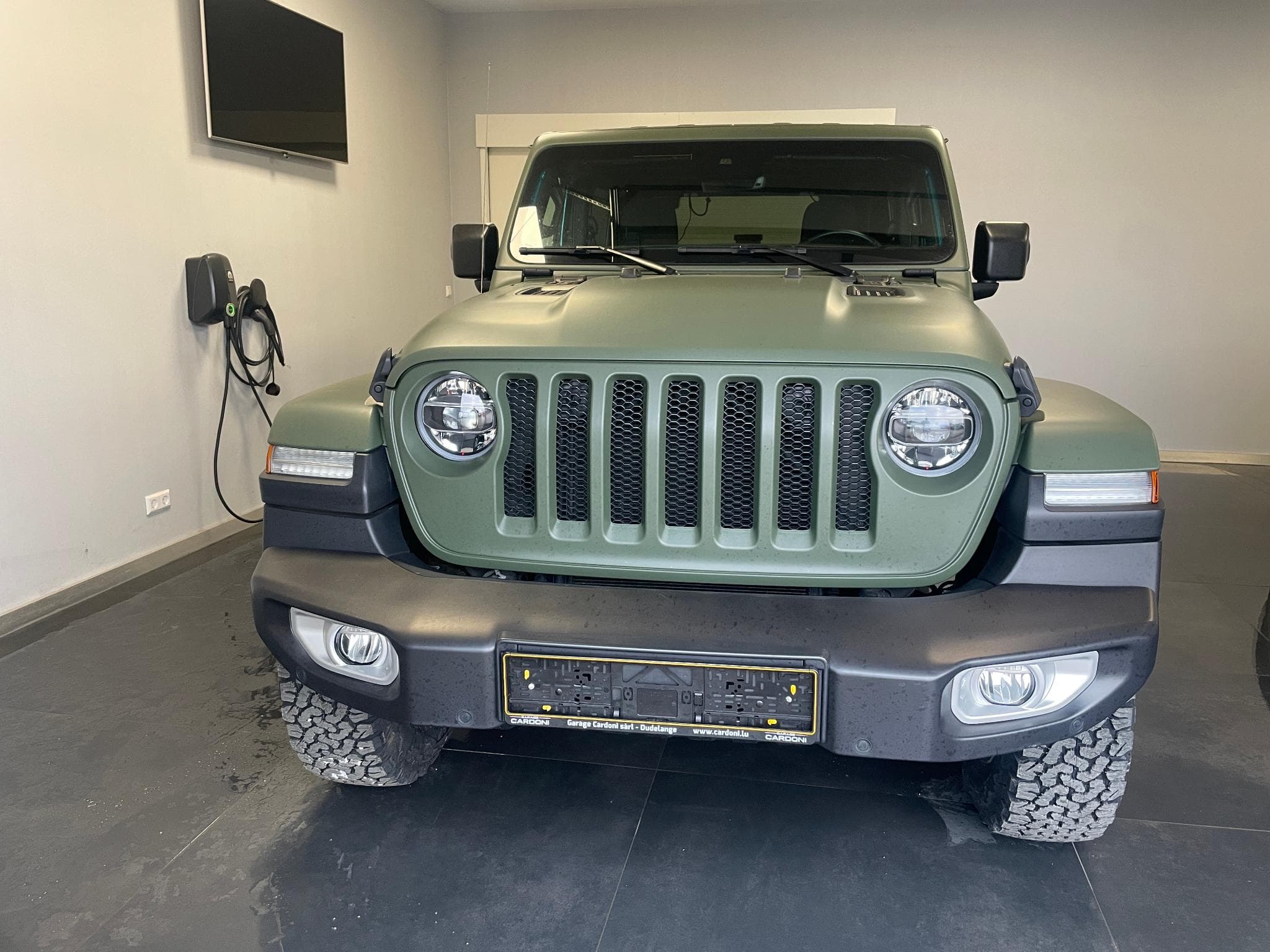 Jeep Wrangler SAHARA (2020) - Photo 1