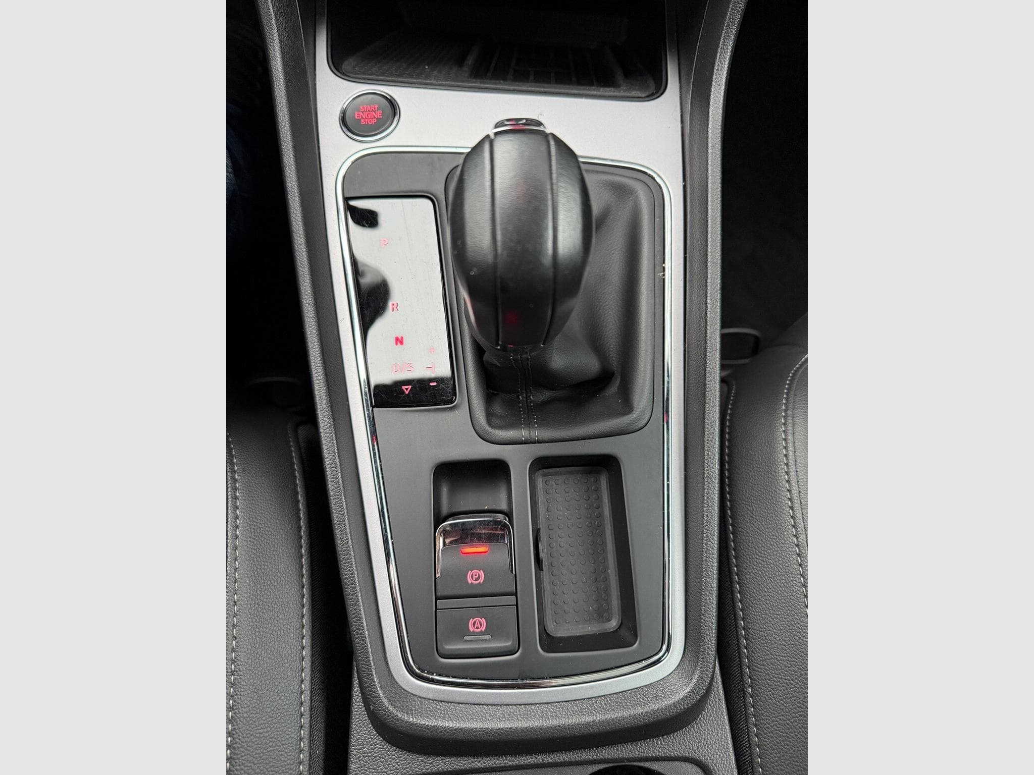 Seat Leon 1.5 TSI 150 XCELENCE DSG (2020) - Photo 9