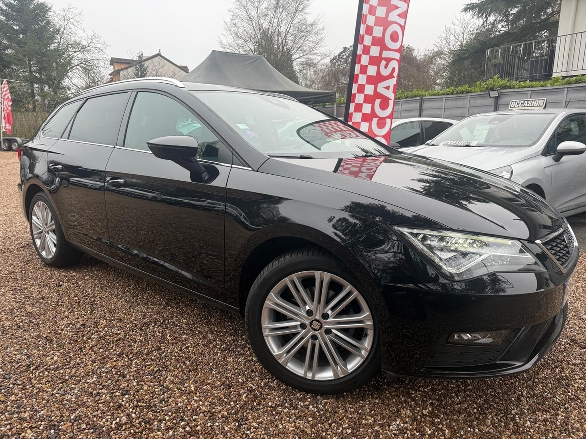 Seat Leon 1.5 TSI 150 XCELENCE DSG (2020) - Photo 2