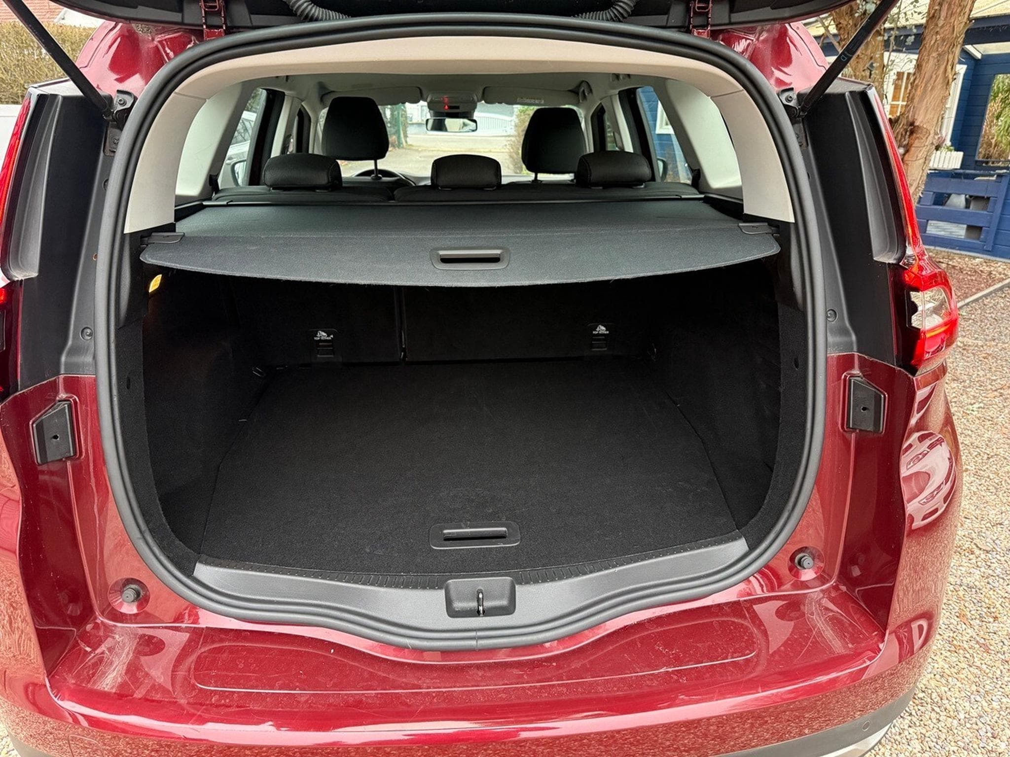 Renault Grand Scenic 1.3 TCE 115 INTENS 5 PL (2020) - Photo 10