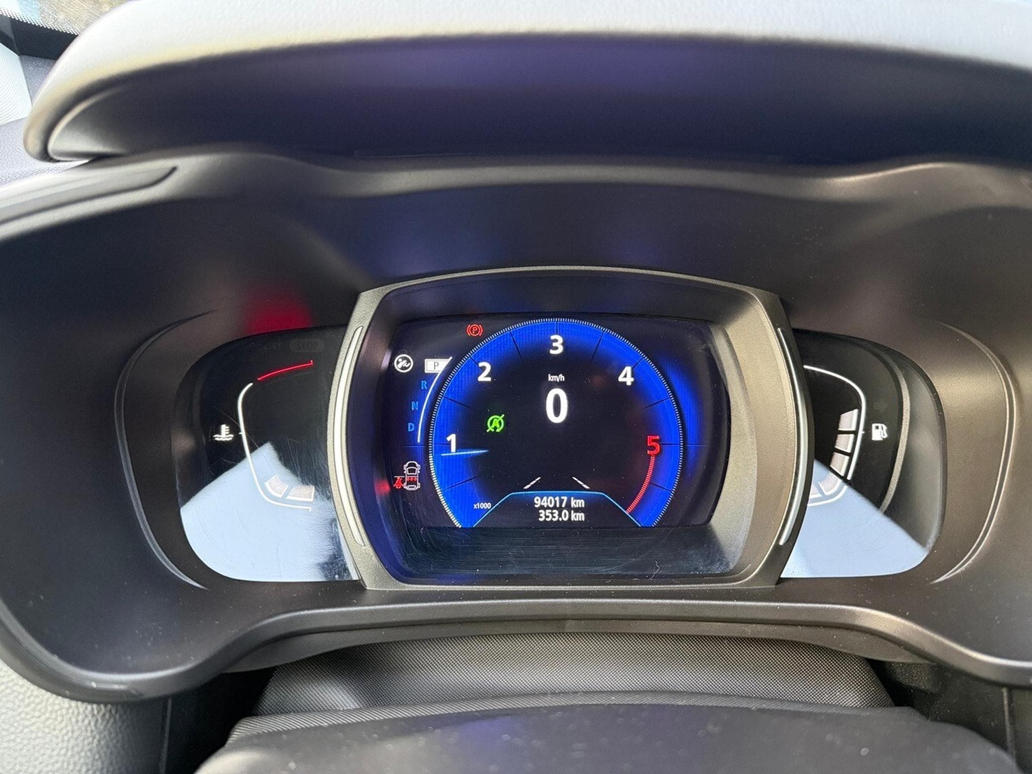 Renault Kadjar 1.5 Blue dCi 115ch Wave EDC (2019) - Photo 6