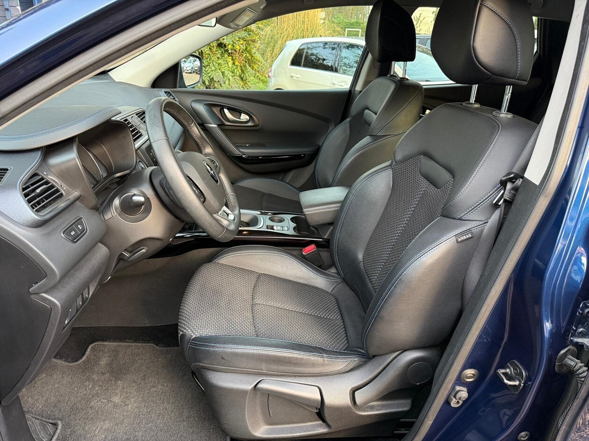 Renault Kadjar 1.5 Blue dCi 115ch Wave EDC (2019) - Photo 9
