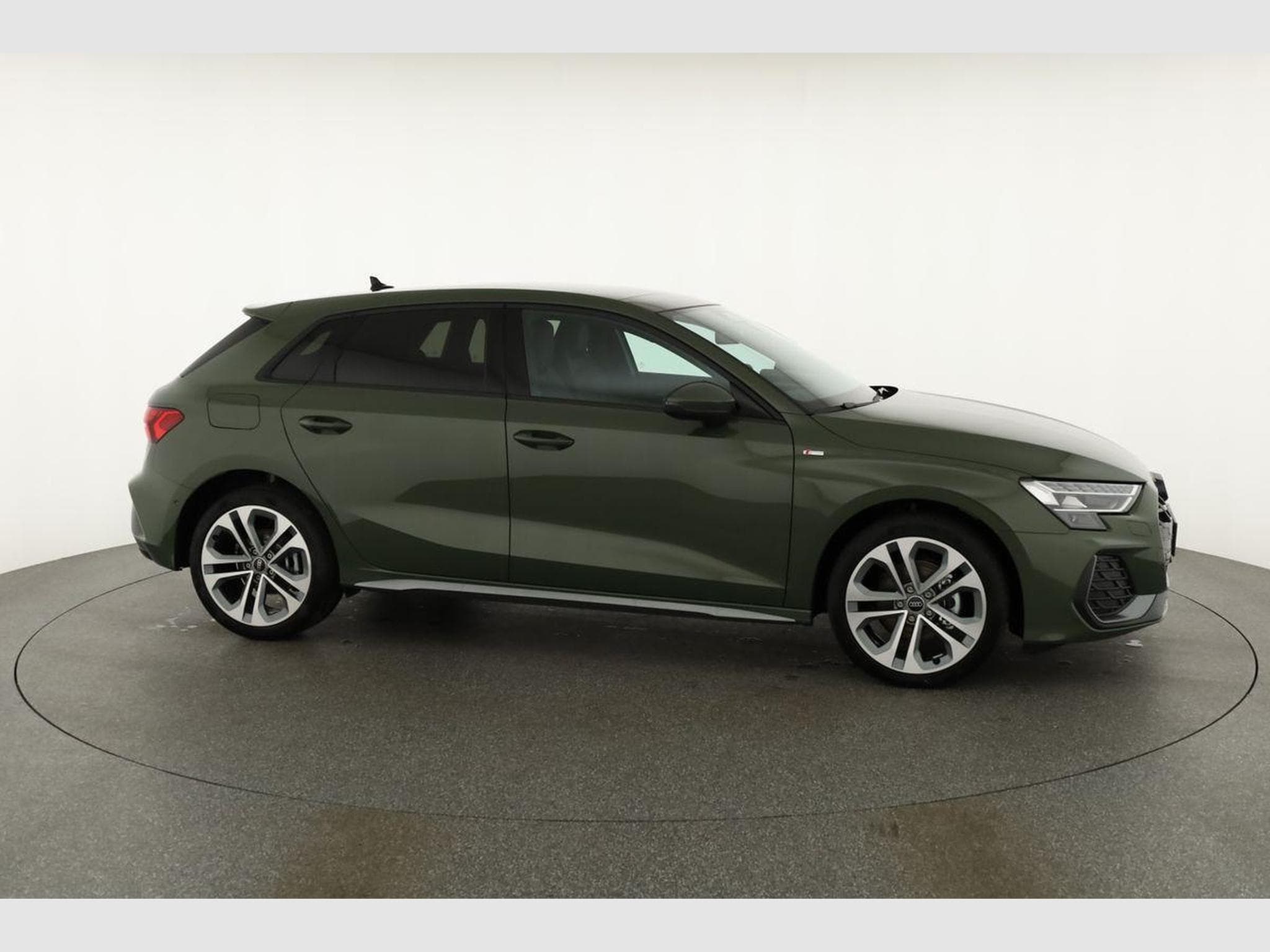 Audi A3 Sportback 35 TFSI S line (2026) - Photo 21