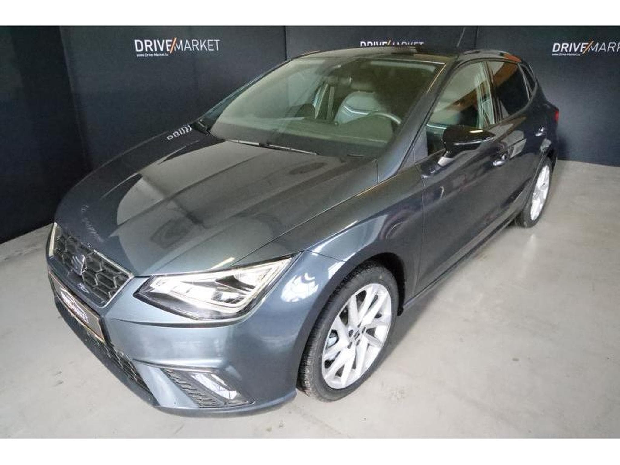 Seat Ibiza FR (2025) - Photo 1