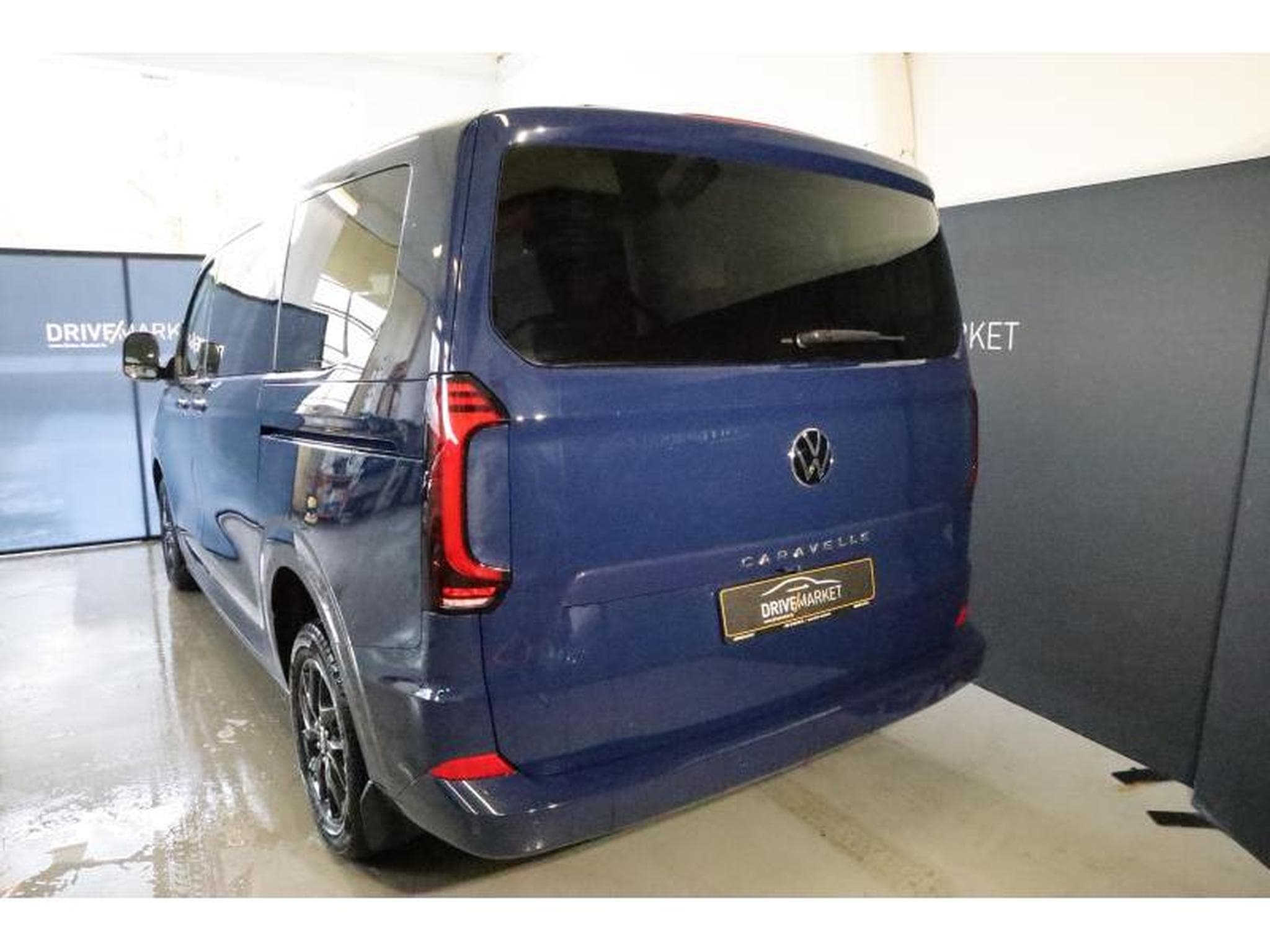 VW T7 Style (2025) - Photo 16