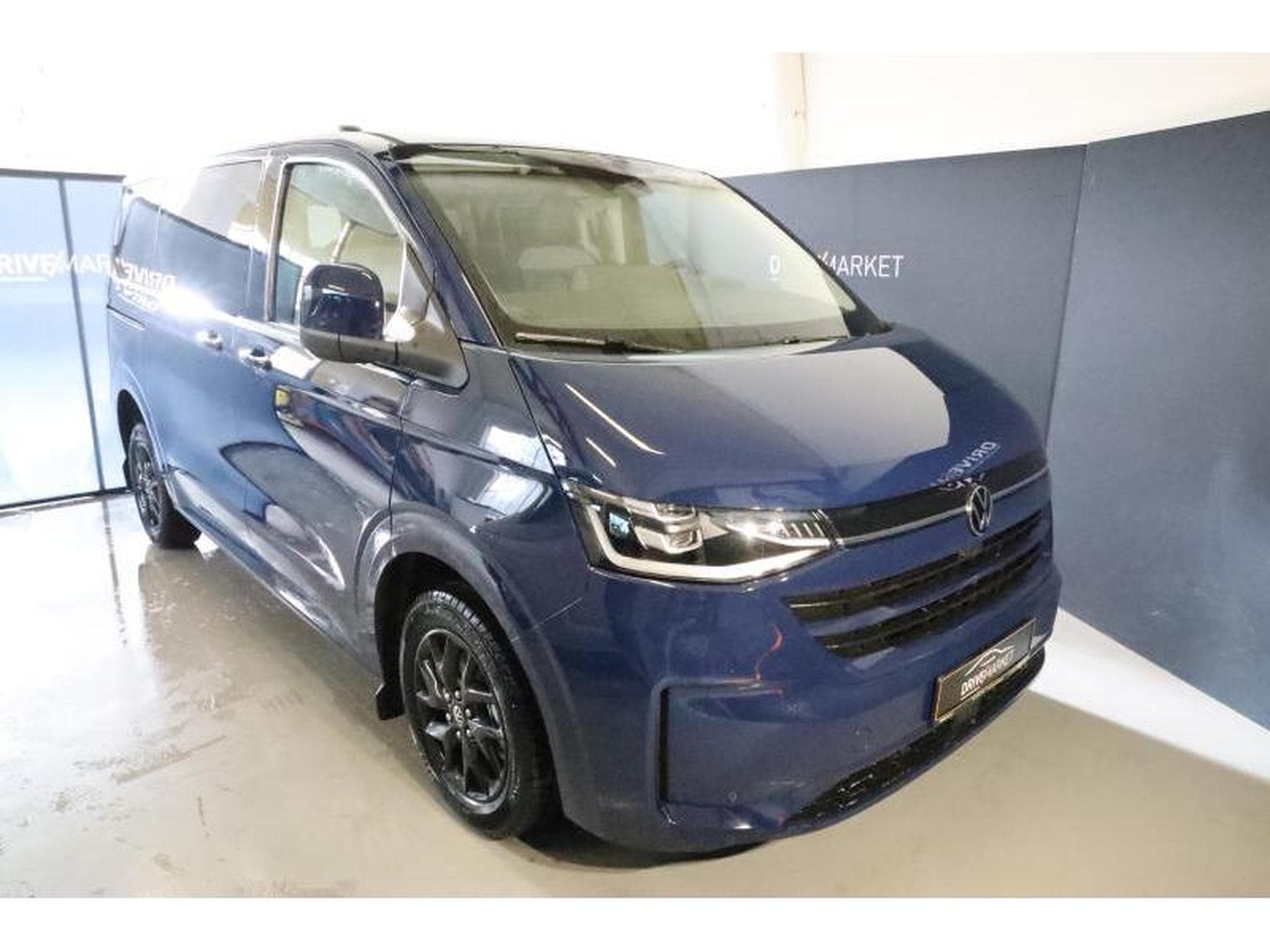 VW T7 Style (2025) - Photo 21