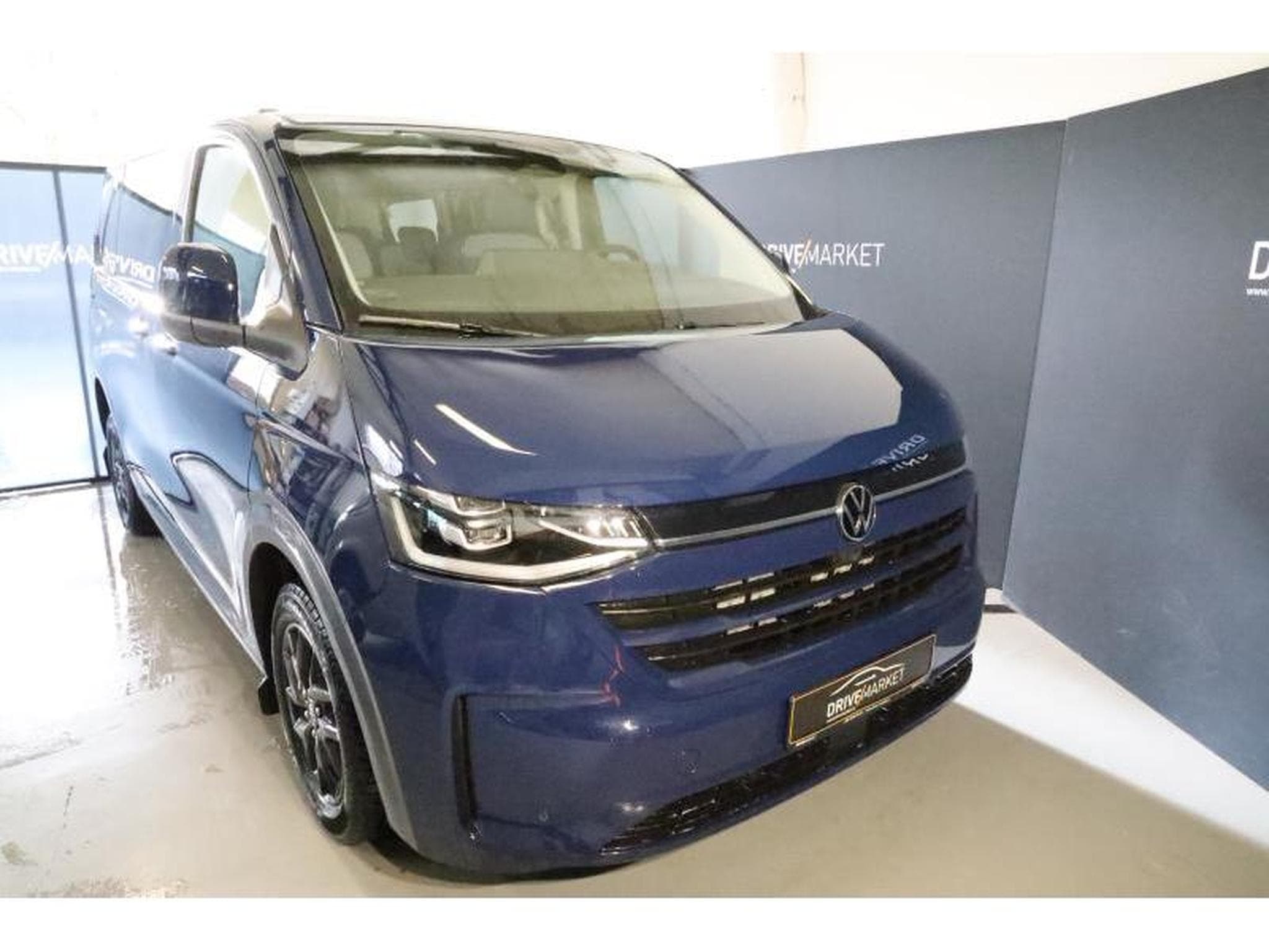 VW T7 Style (2025) - Photo 22