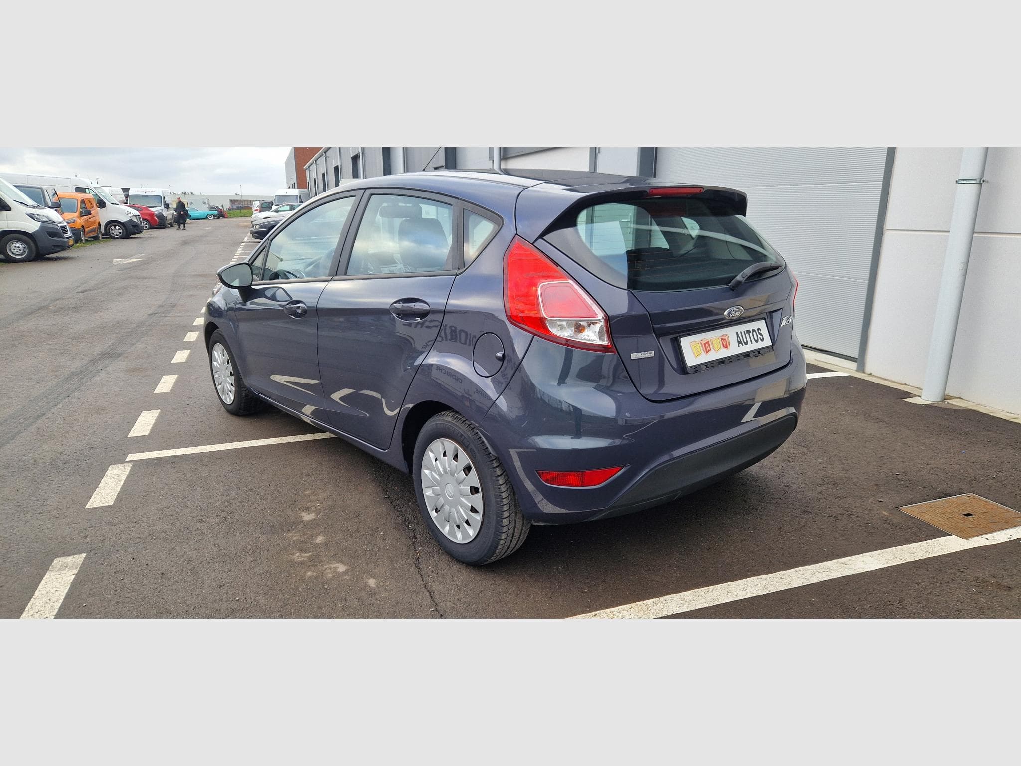 Ford Fiesta VII ph.2 1.6 tdci 95ch (2014) - Photo 3