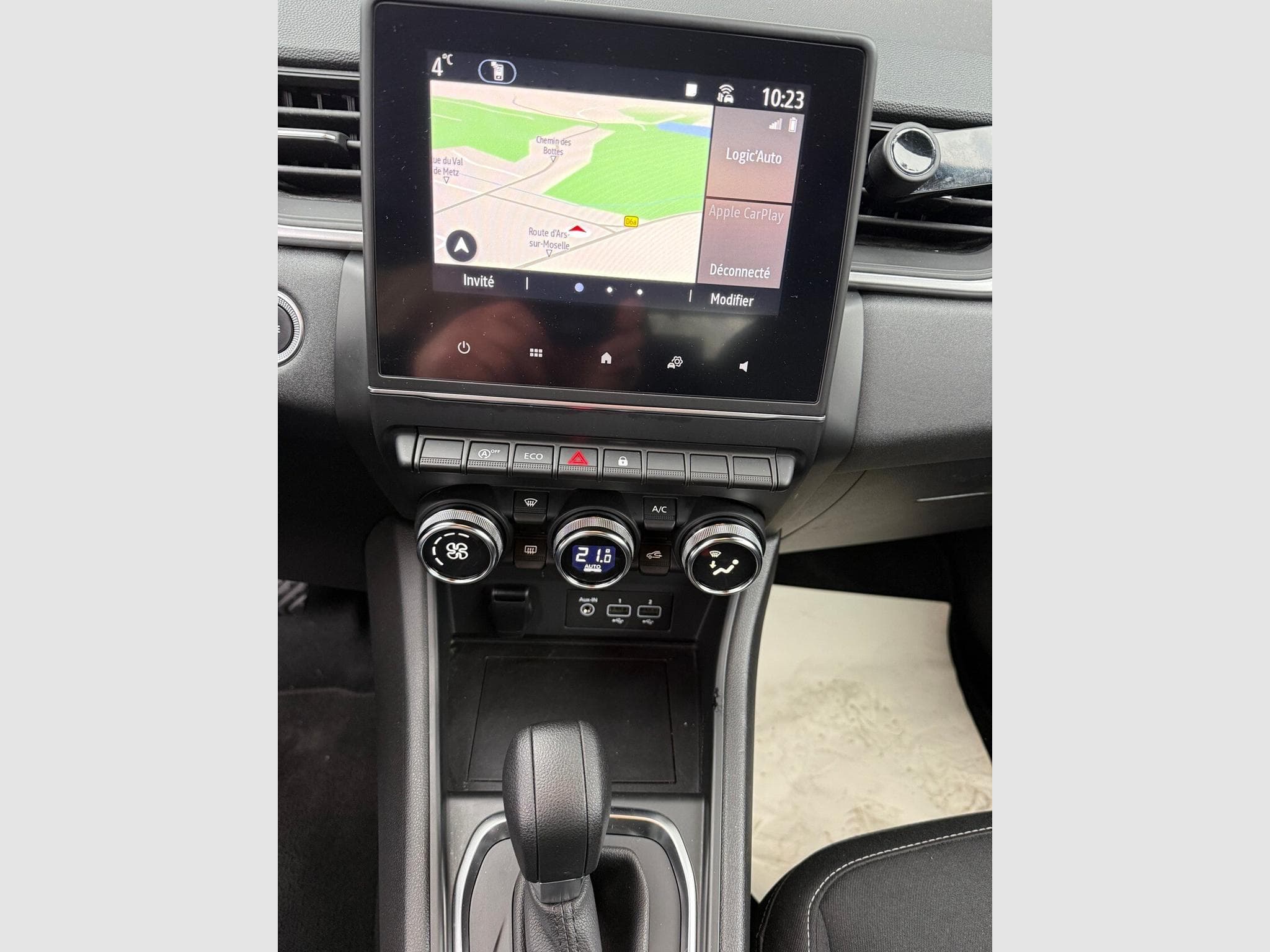 Renault Captur 1.3 TCE Mild Hybride 140 cv (2021) - Photo 9