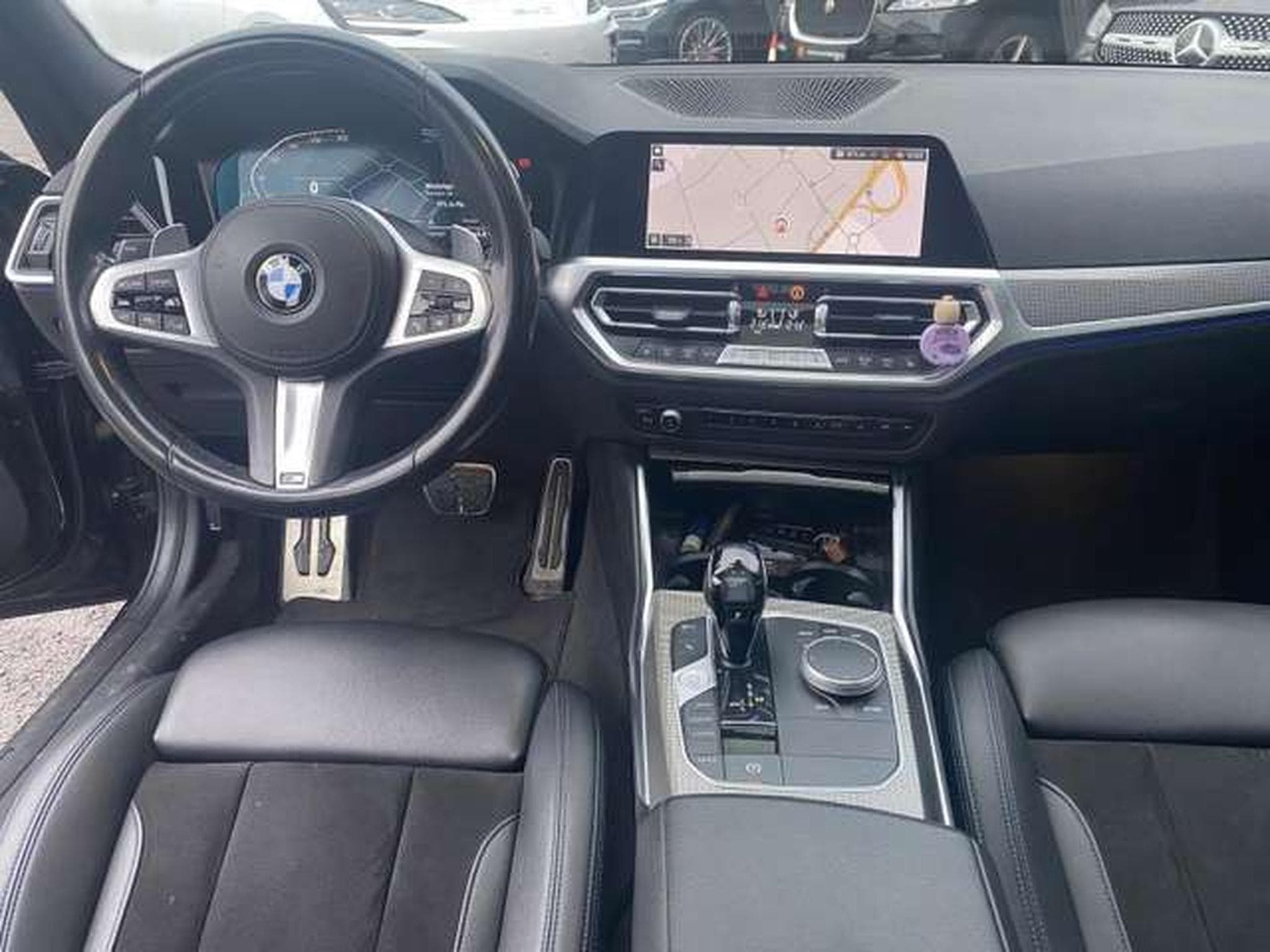 BMW 320 d xDrive  pack M - JUSQU'A 48 MOIS DE GARANTIE (2021) - Photo 18