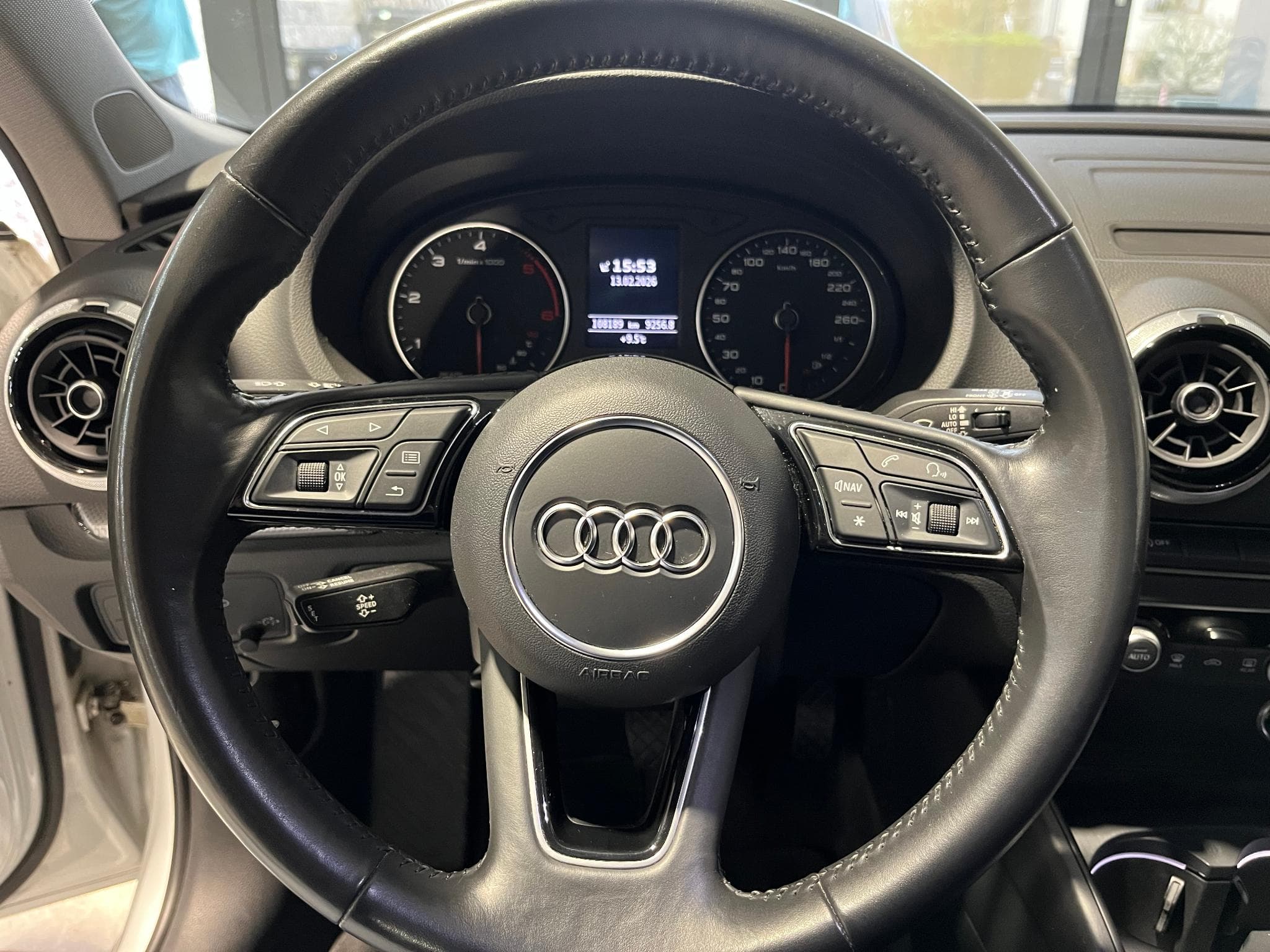 Audi A3 SPORTBACK 35 TDi Design S tronic (2019) - Photo 12