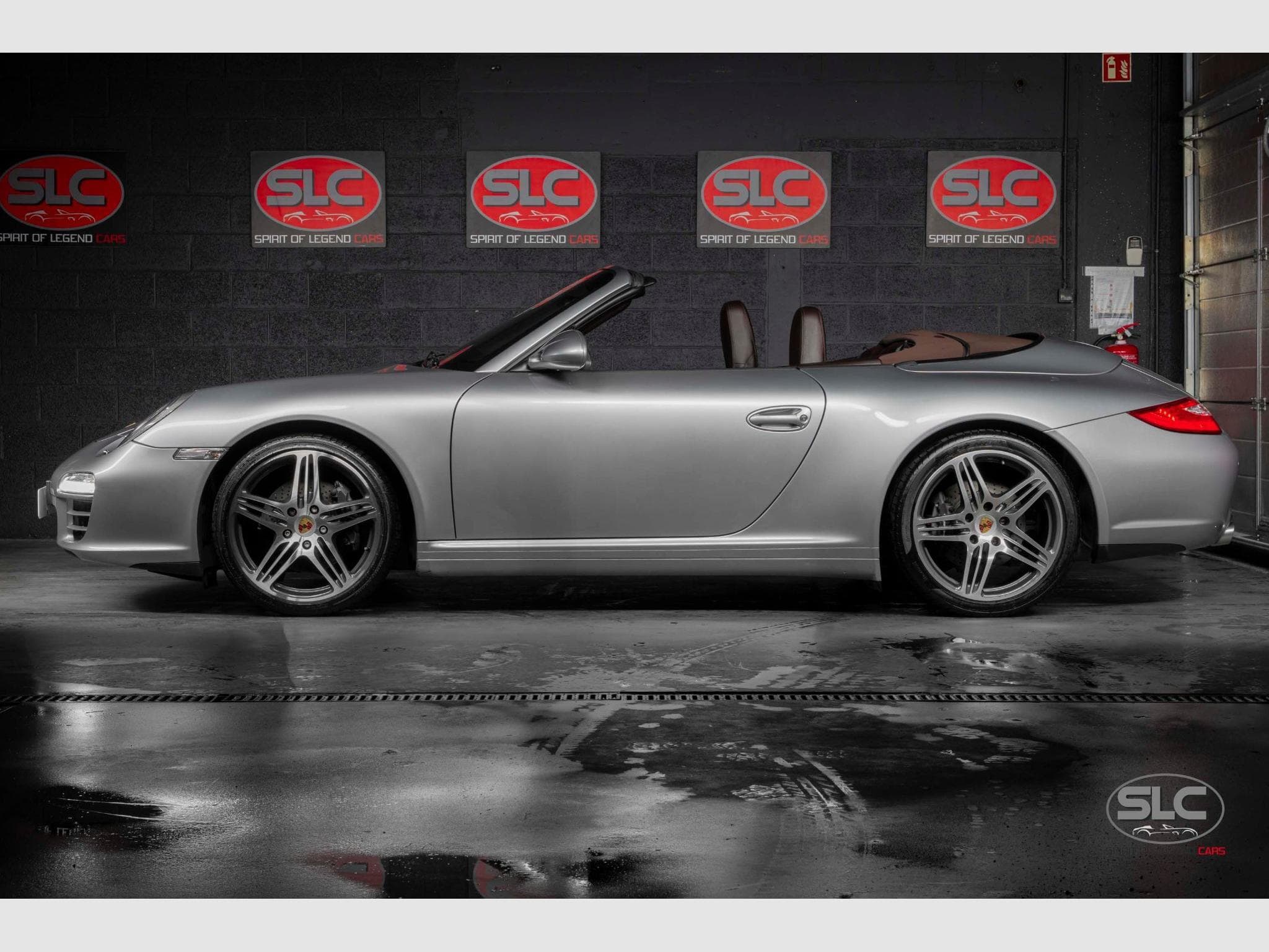 Porsche 911 997 Carrera 4 Cabrio PDK Chrono/PASM/PCM/PDLS (2009) - Photo 2