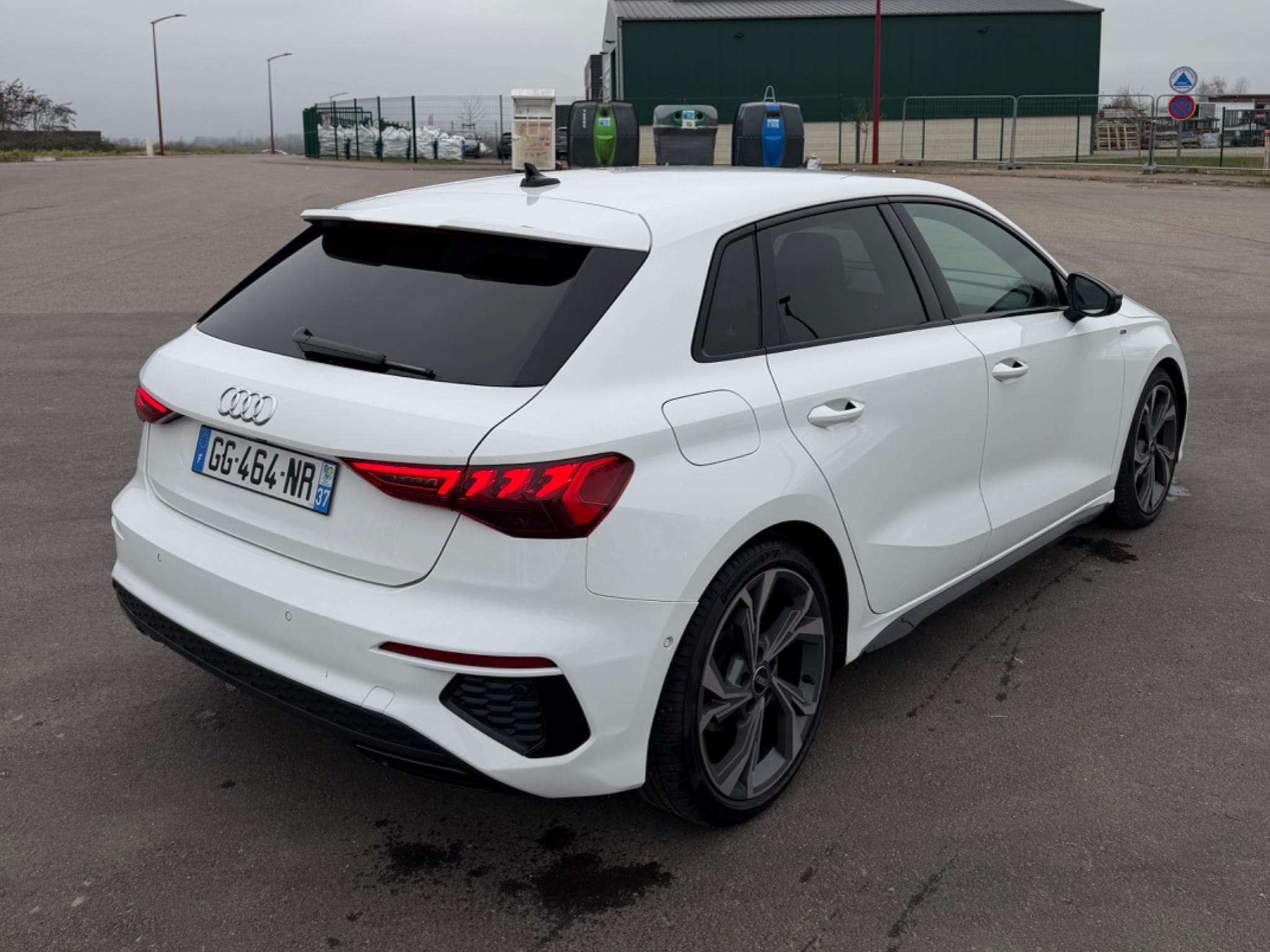 Audi A3 S-line (2022) - Photo 2