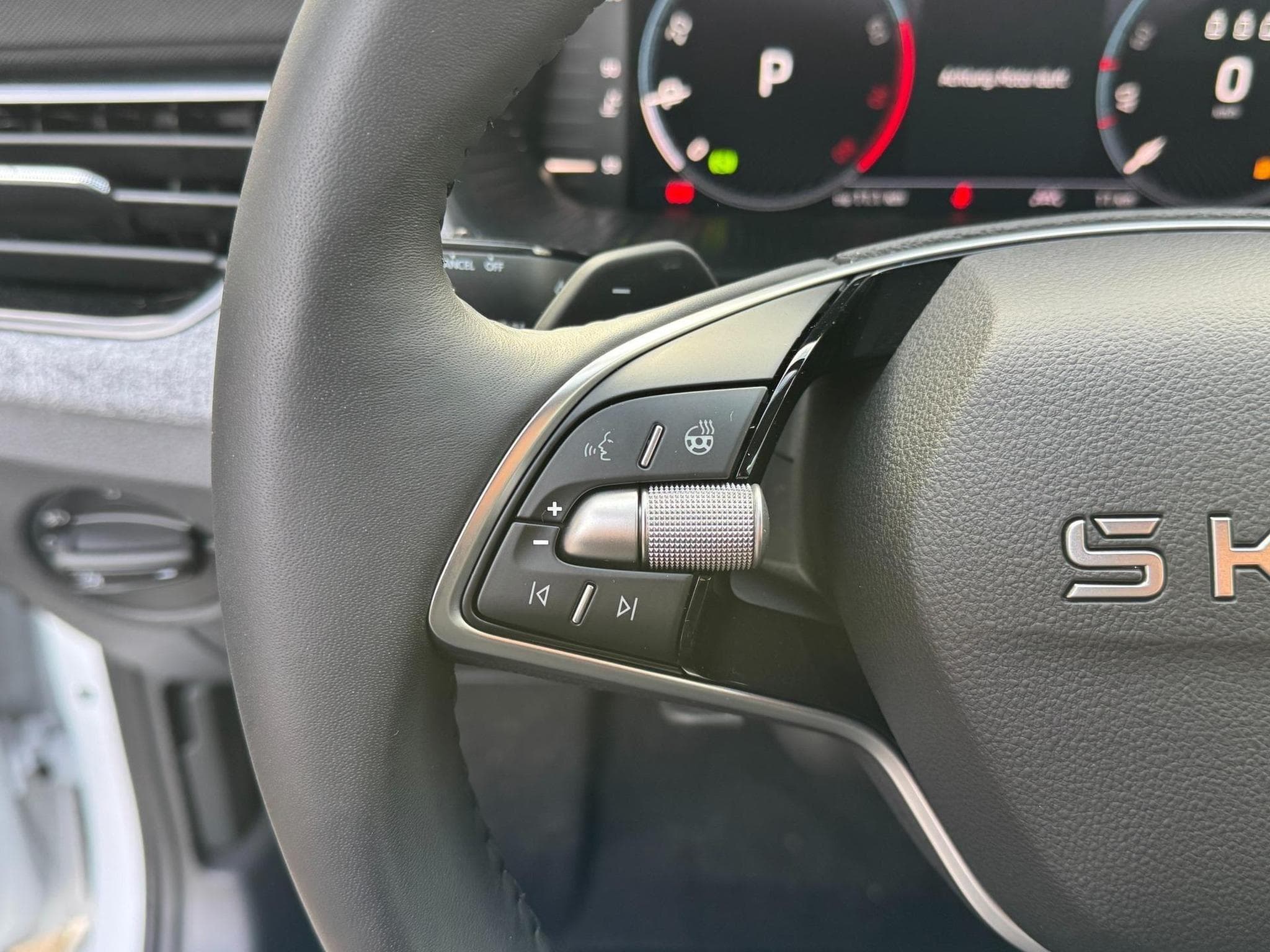 Skoda Scala 1,0 TSI DSG (2026) - Photo 13