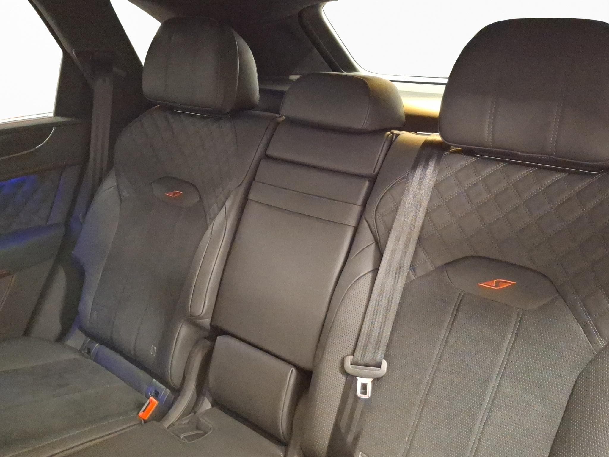 Bentley Bentayga S V8 (2025) - Photo 13
