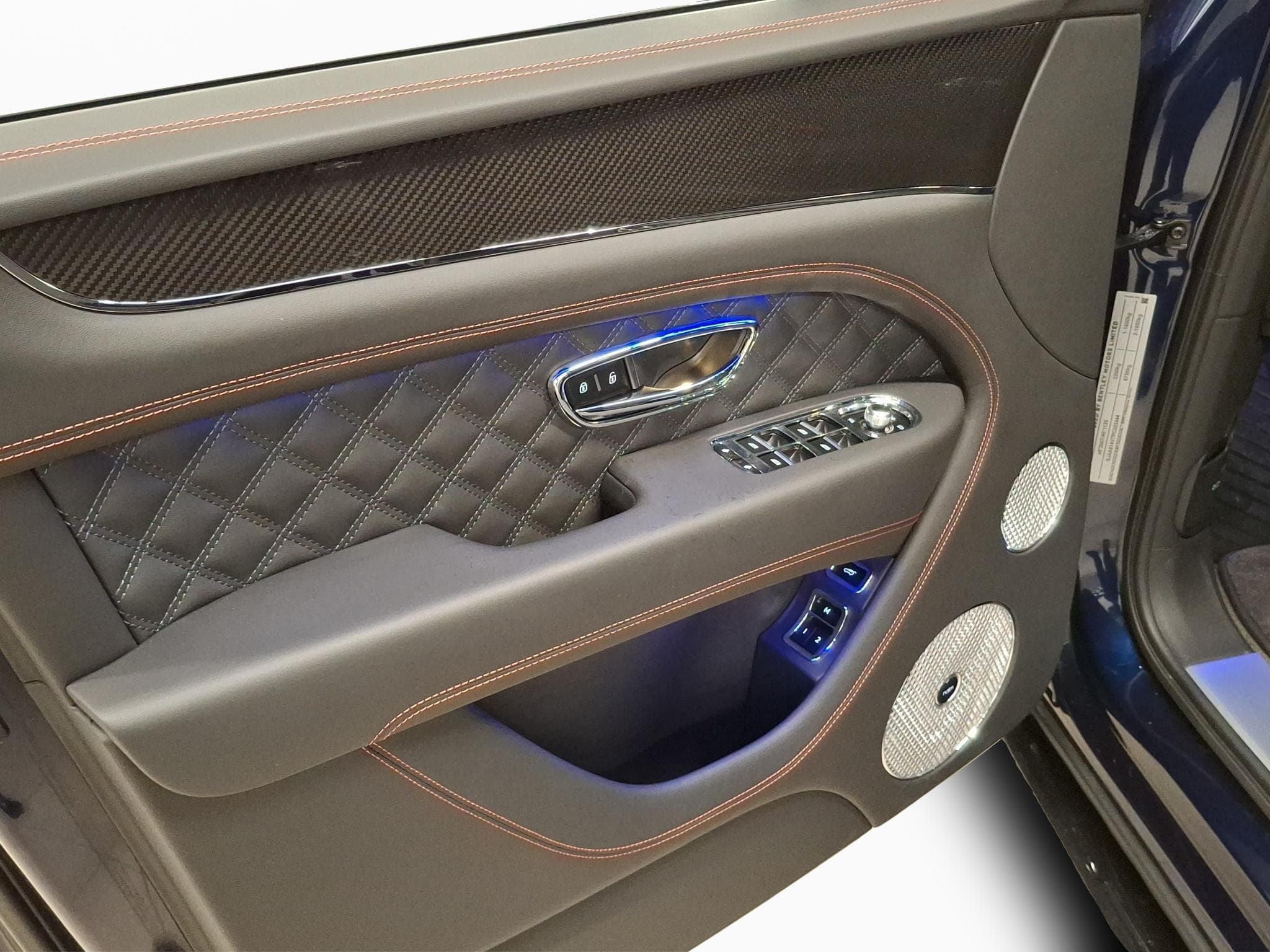 Bentley Bentayga S V8 (2025) - Photo 12