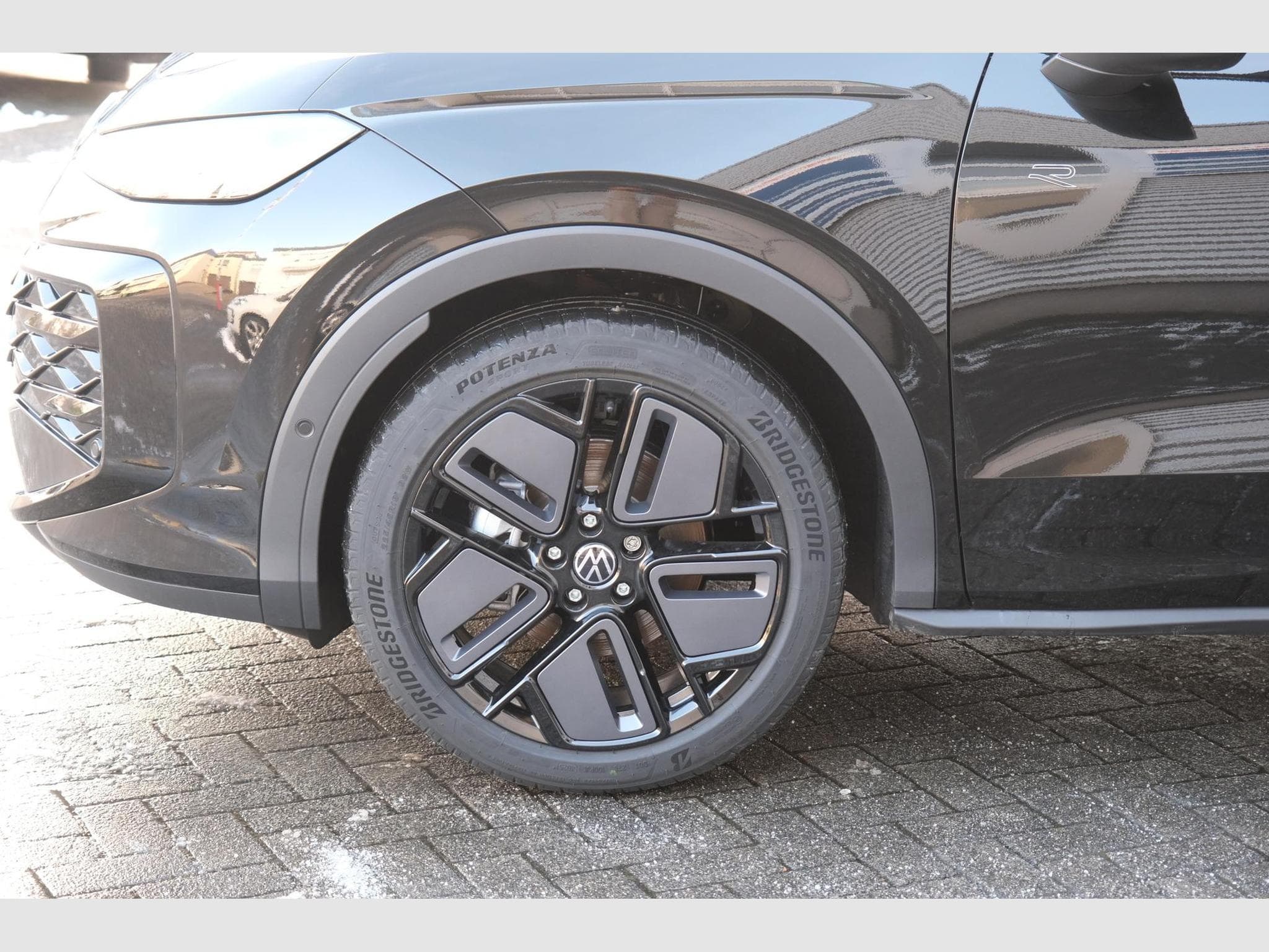 VW T-Roc 1.5 eTSI DSG (2026) - Photo 3