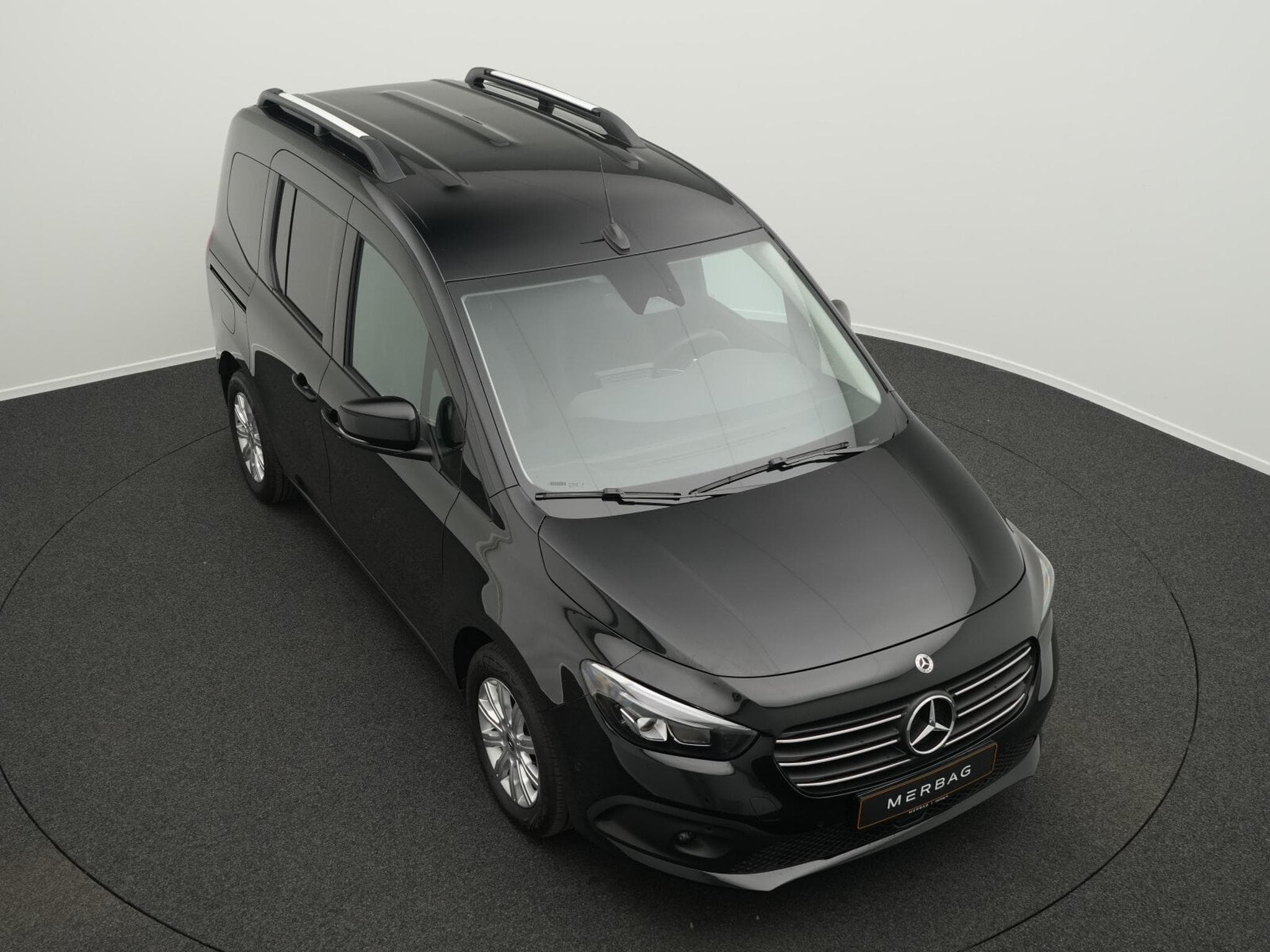 Mercedes T T180d Edition (2025) - Photo 10