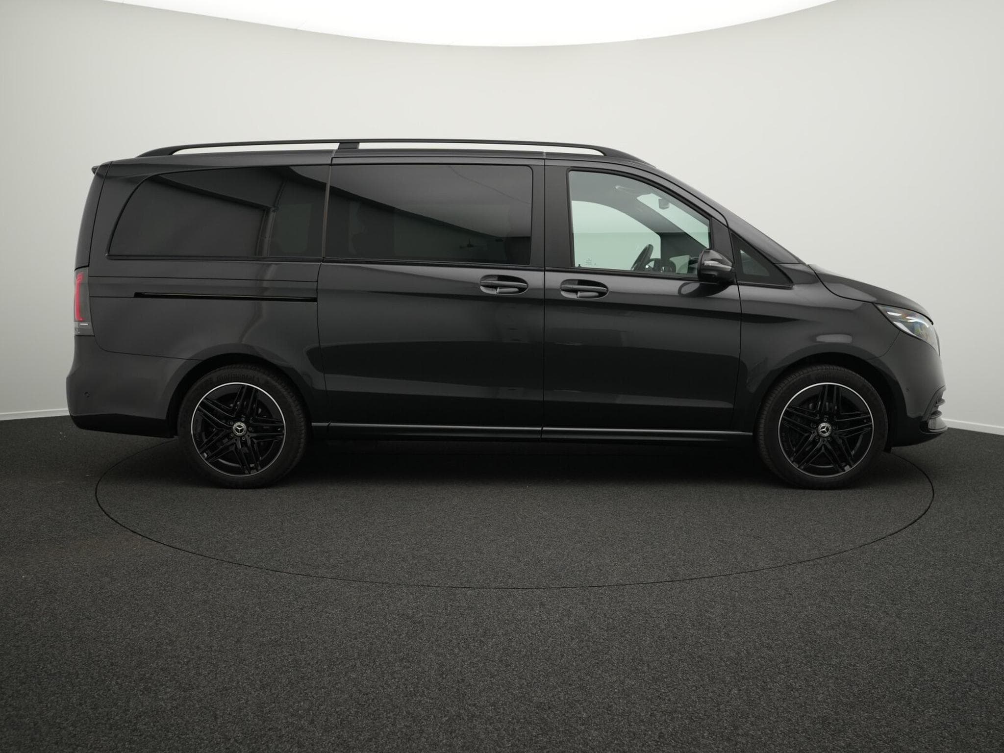Mercedes V d 4MATIC Avantgarde lang (1970) - Photo 5