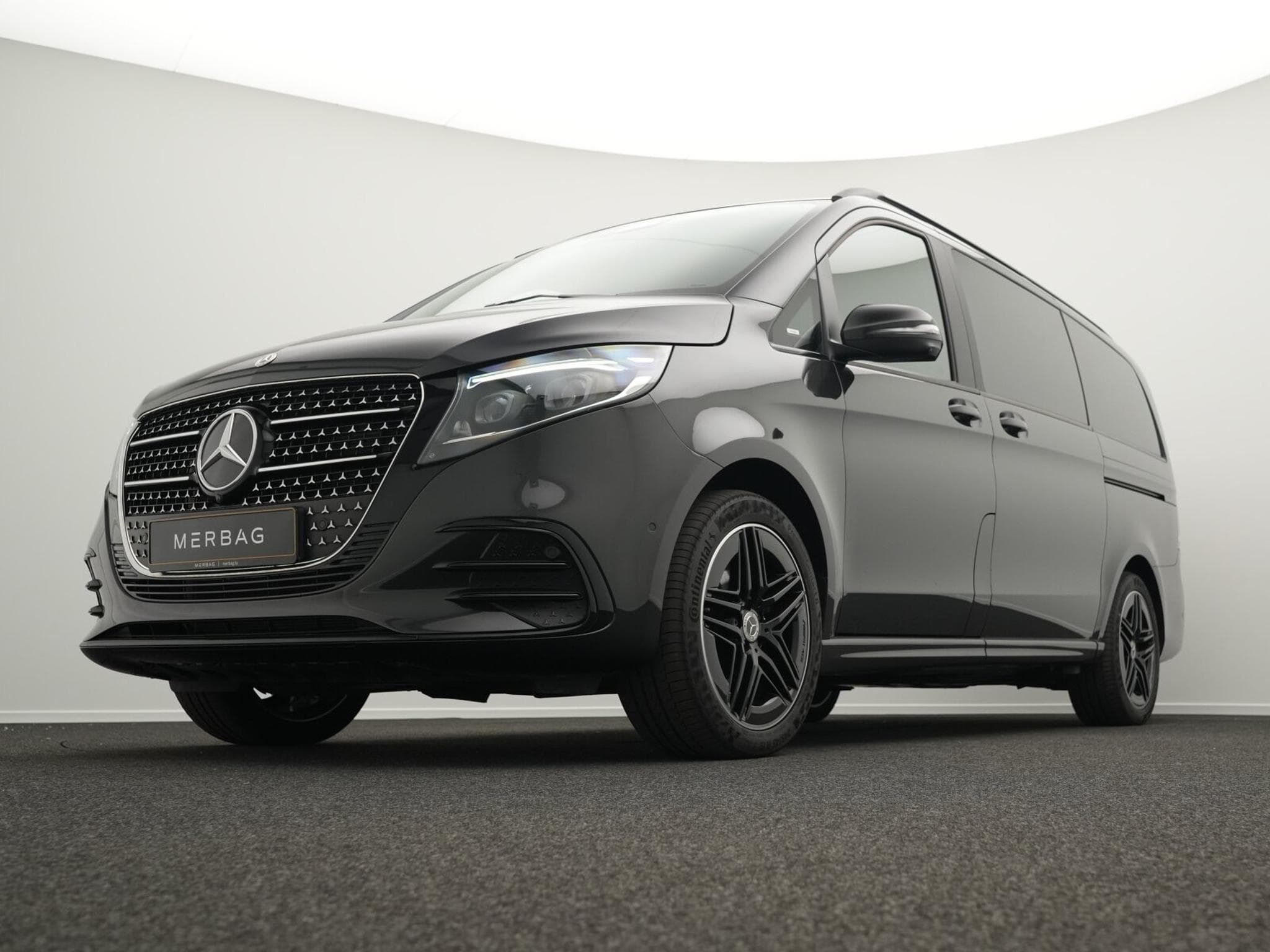 Mercedes V d 4MATIC Avantgarde lang (1970) - Photo 8