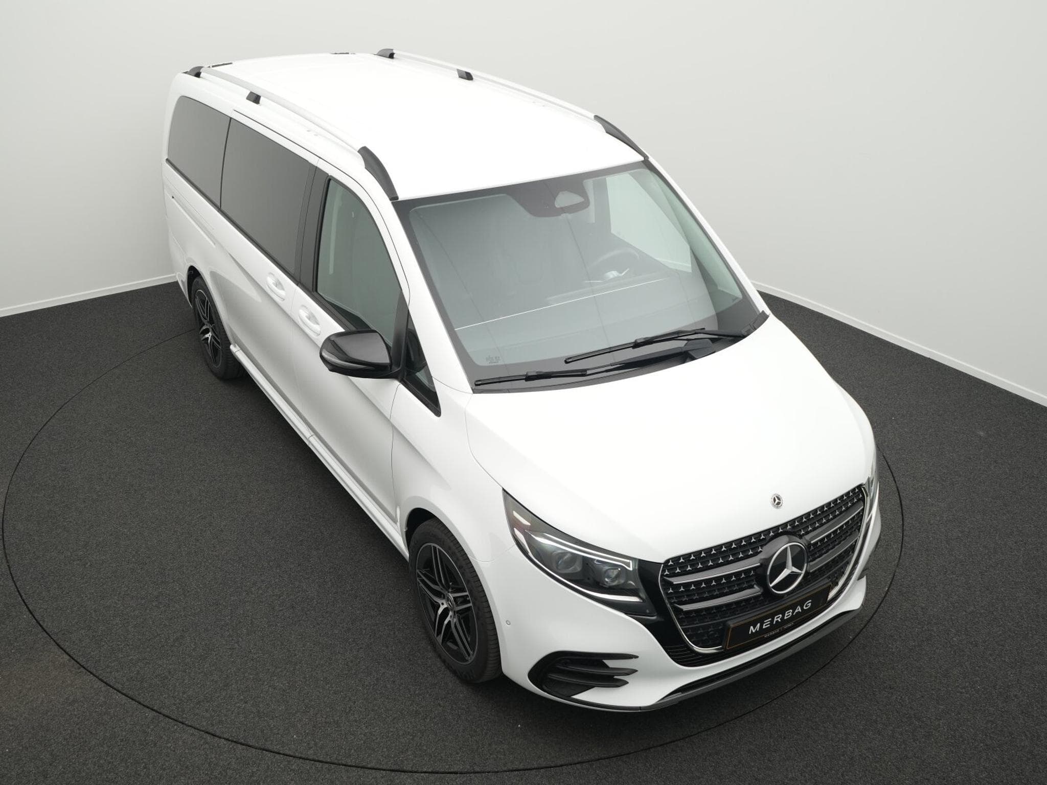 Mercedes V d 4MATIC Avantgarde lang (2024) - Photo 10