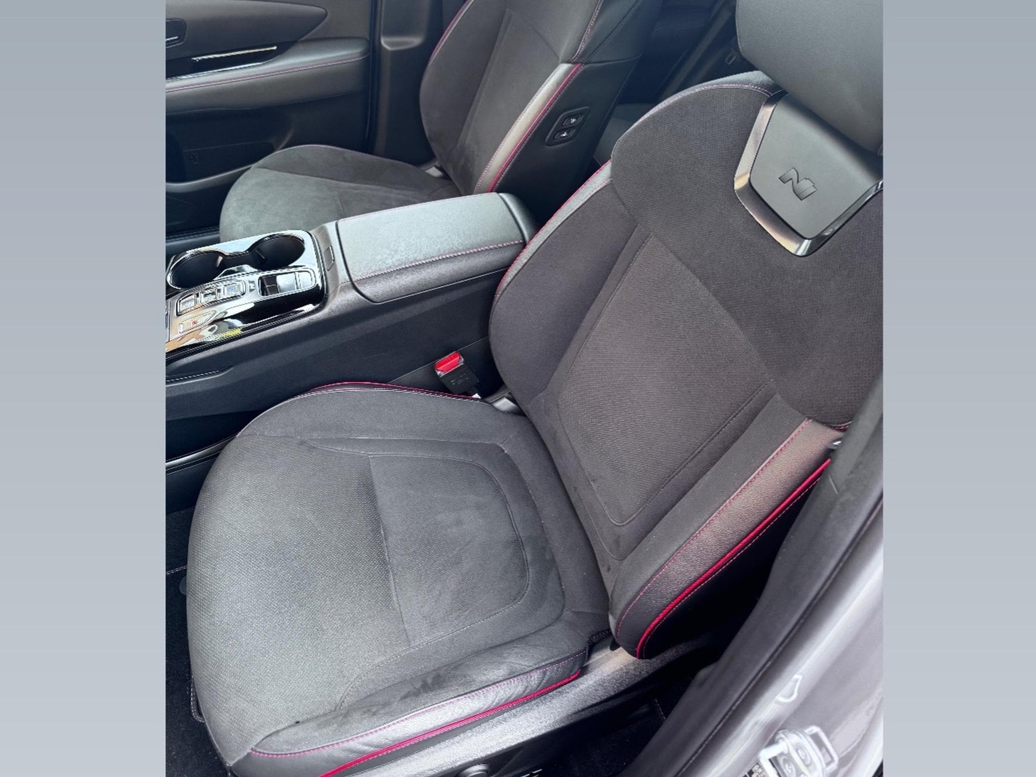 Hyundai Tucson N-Line 1.6 T-GDi 48V Mild Hybrid DCT7 (2024) - Photo 8
