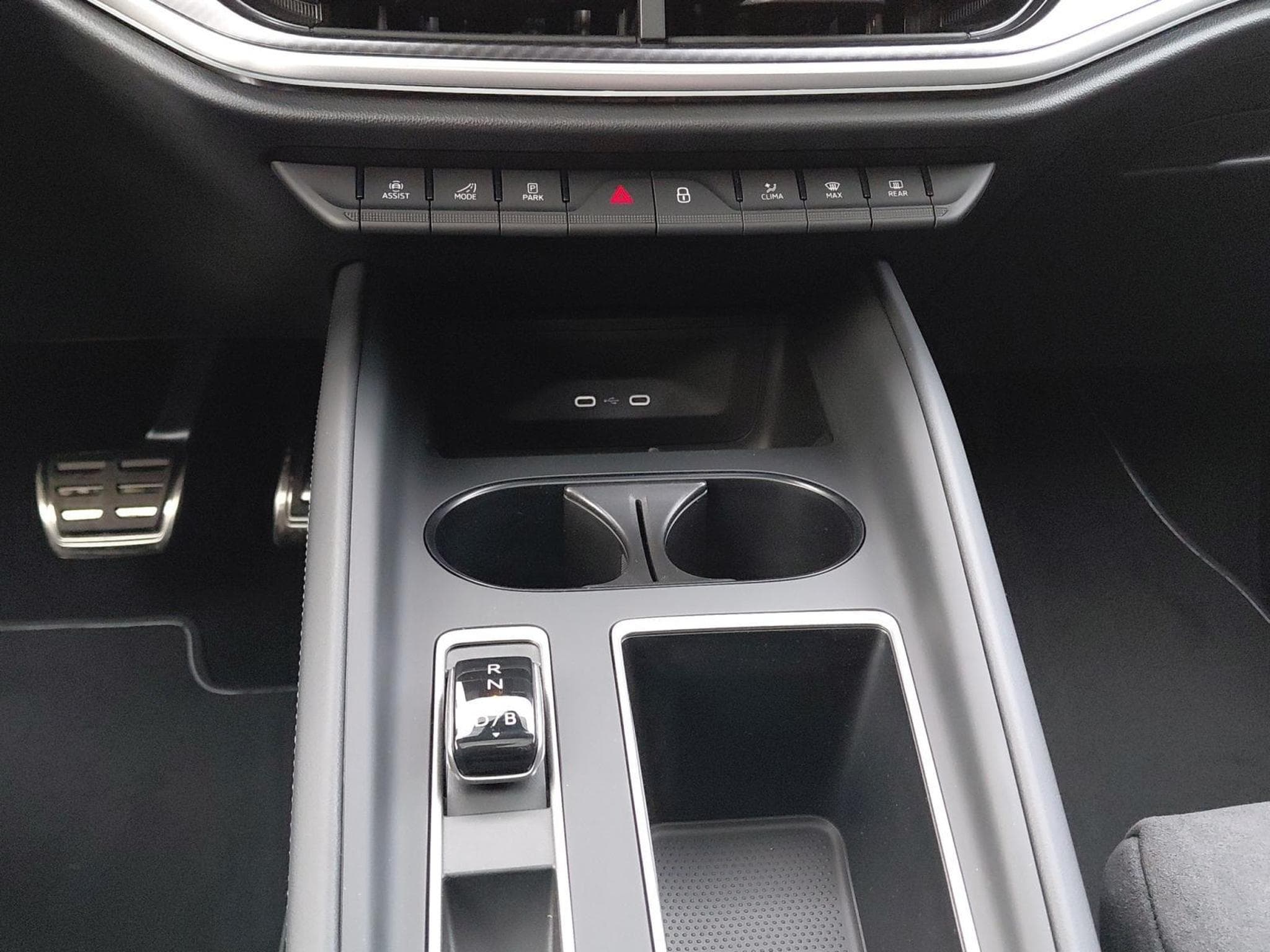 Skoda Enyaq Sportline (2026) - Photo 12