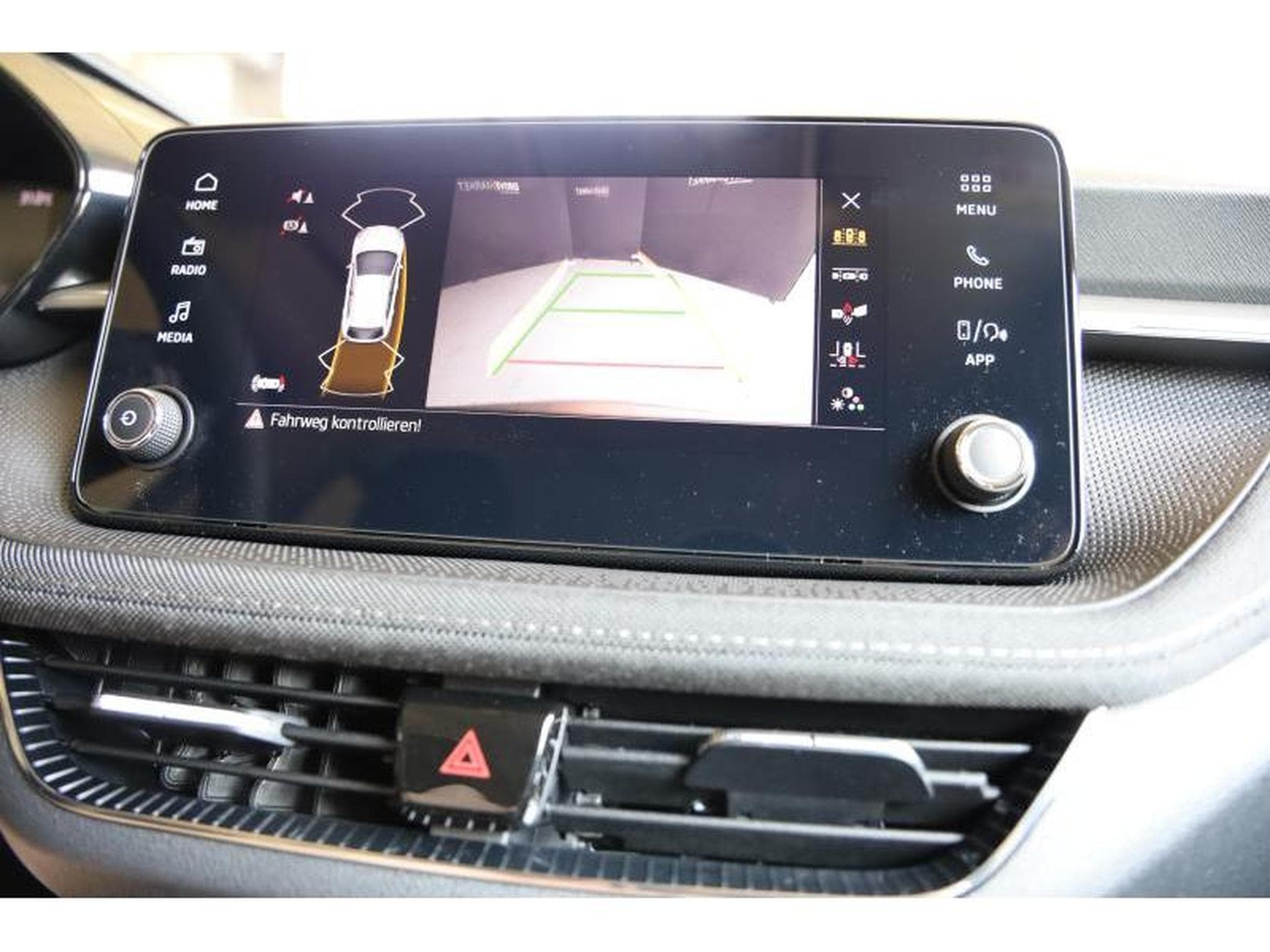 Skoda Fabia Selection (2025) - Photo 6