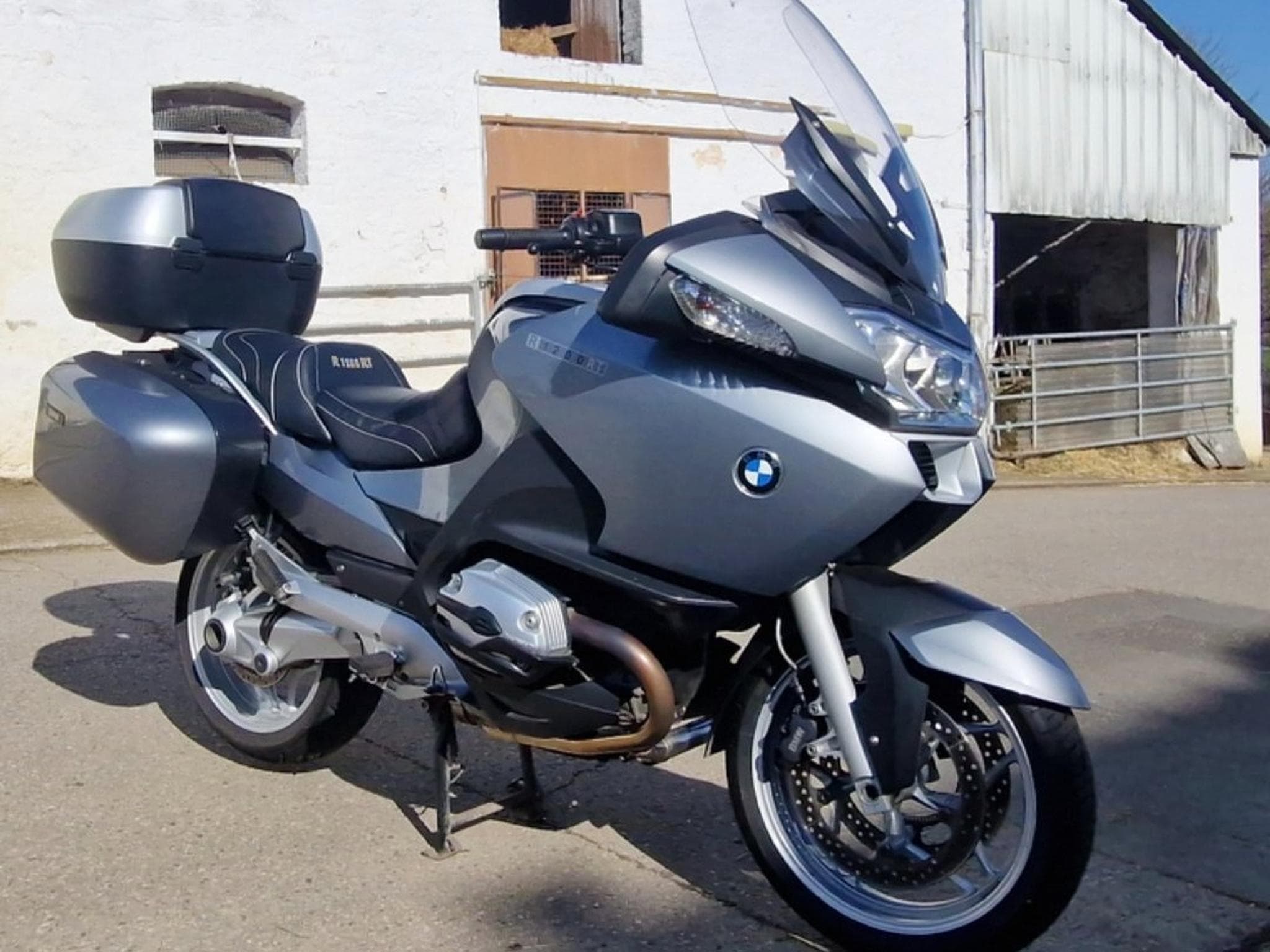 BMW R R 1200 Rt (2005) - Photo 2