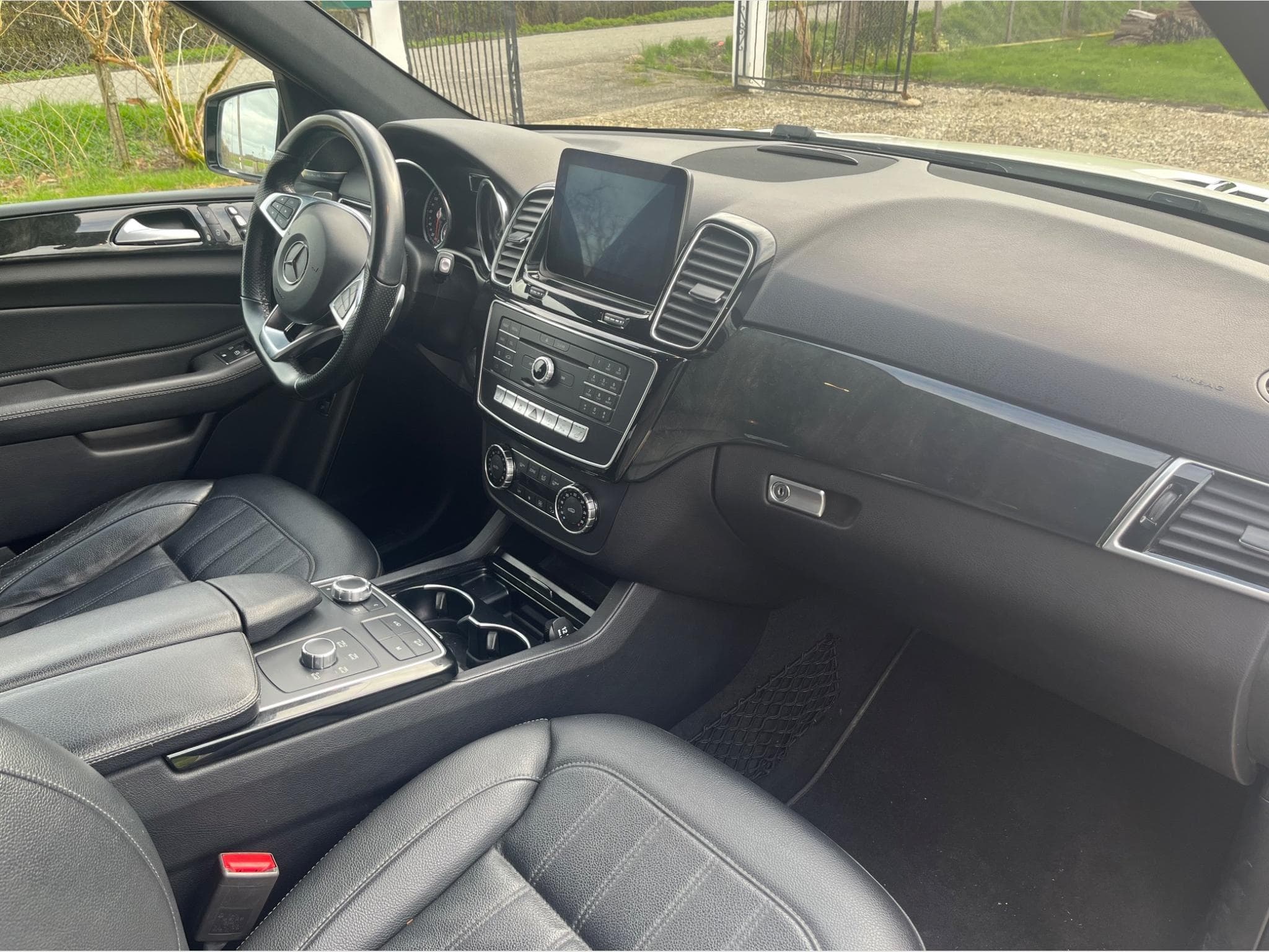Mercedes GLE 450 AMG (2016) - Photo 6